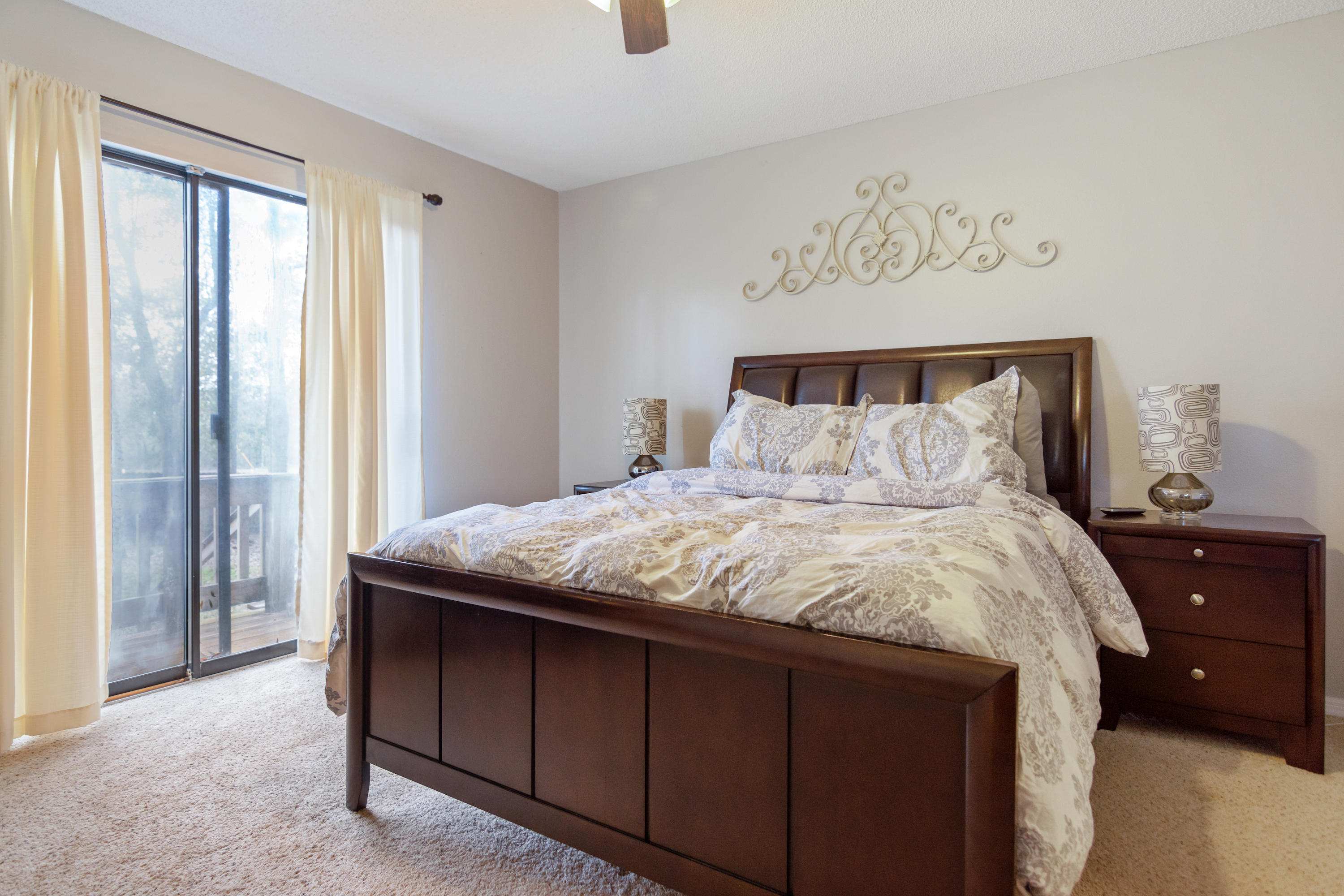 COUNTRY CLUB ESTATES 1 OF CRESTVIEW - Residential