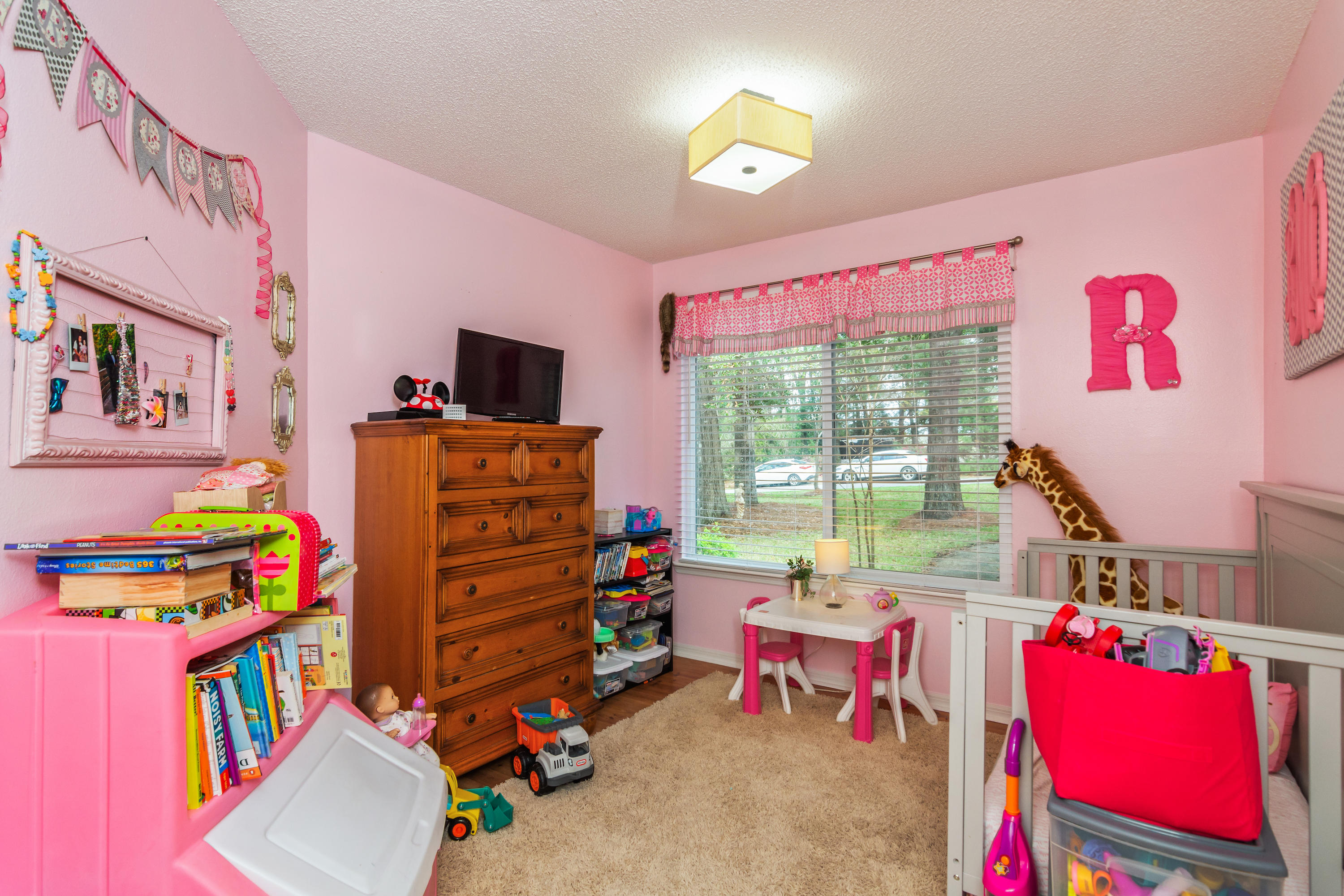 COUNTRY CLUB ESTATES 1 OF CRESTVIEW - Residential