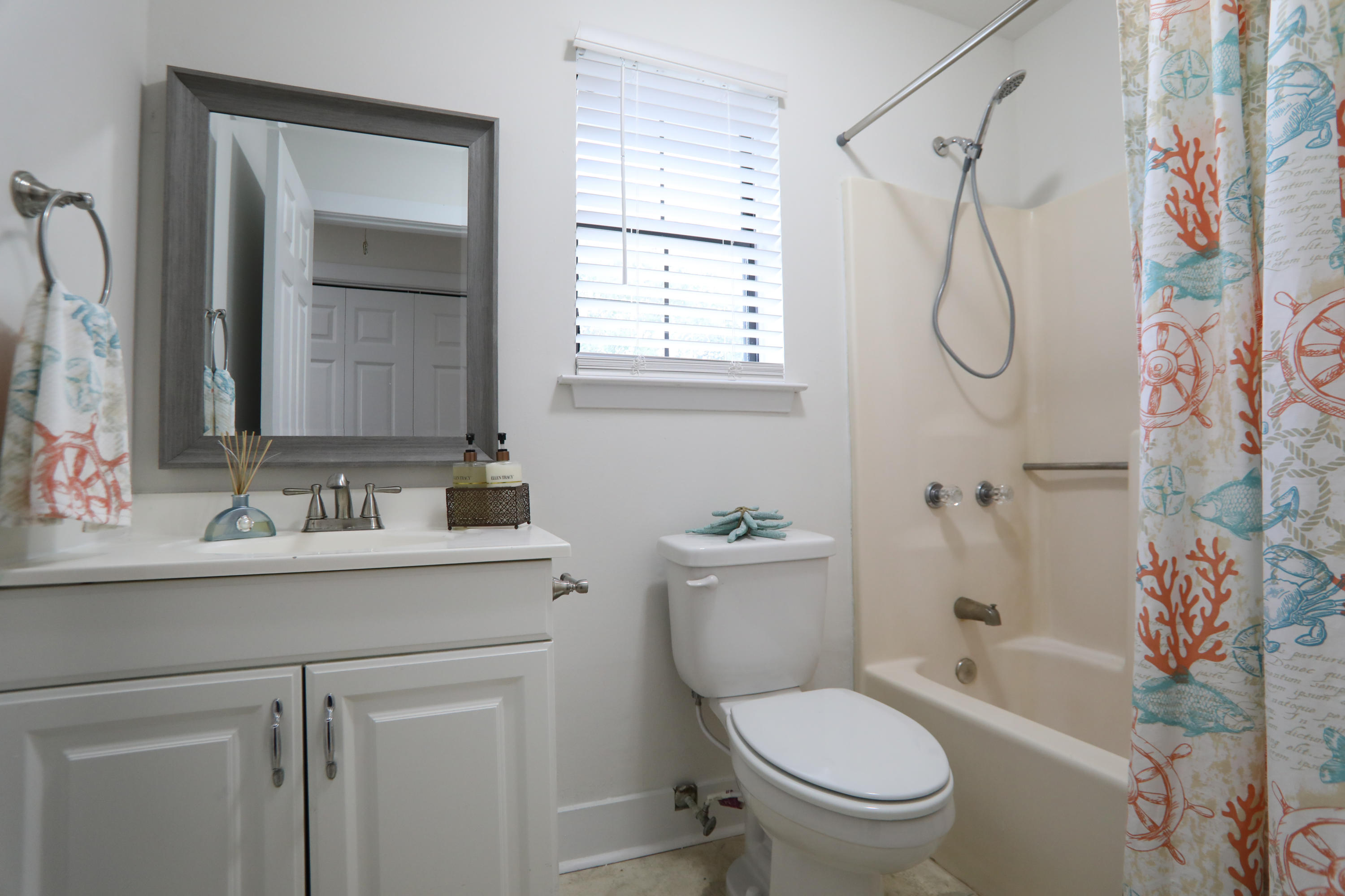 PINE RIDGE TRACE RESUB - Residential