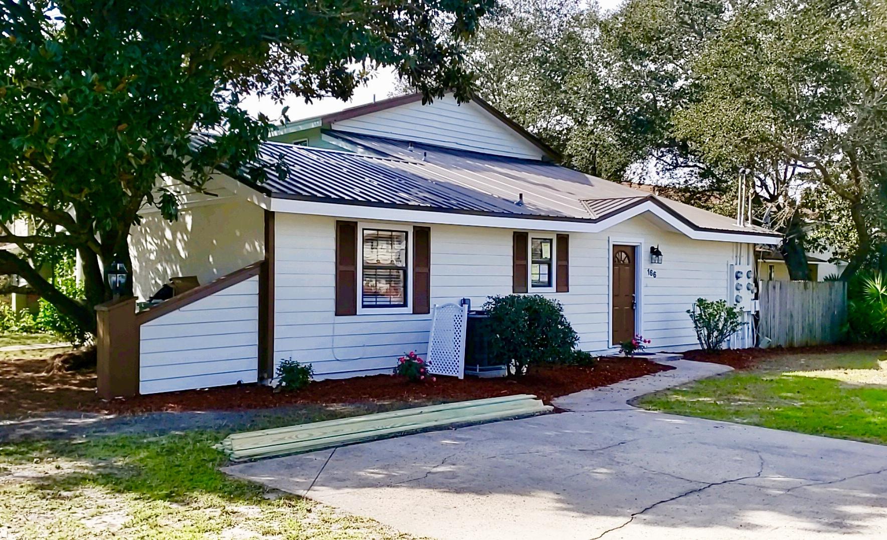 PINE RIDGE TRACE RESUB - Residential