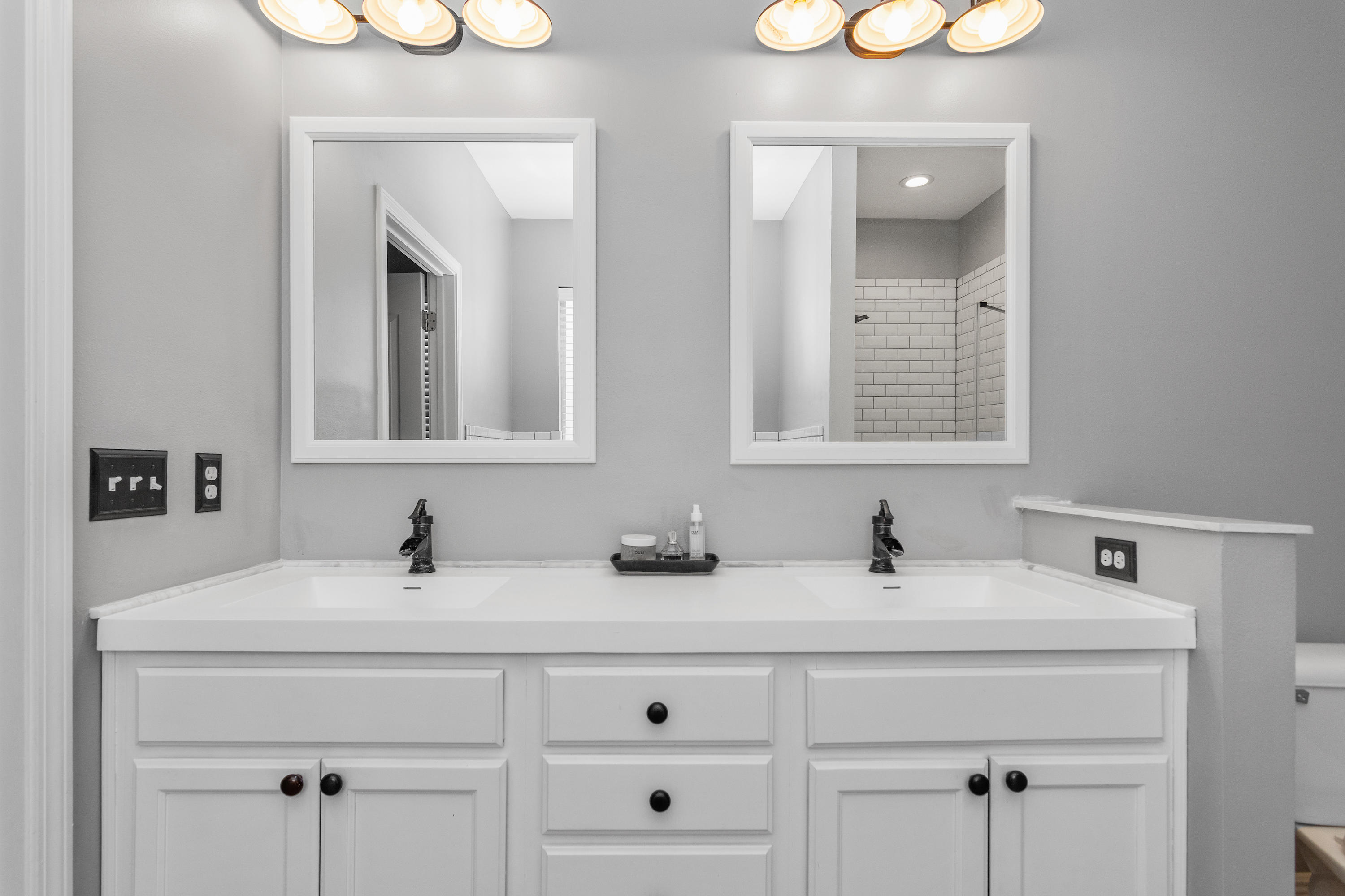 ROLLING RIDGE S/DLOT 19 - Residential