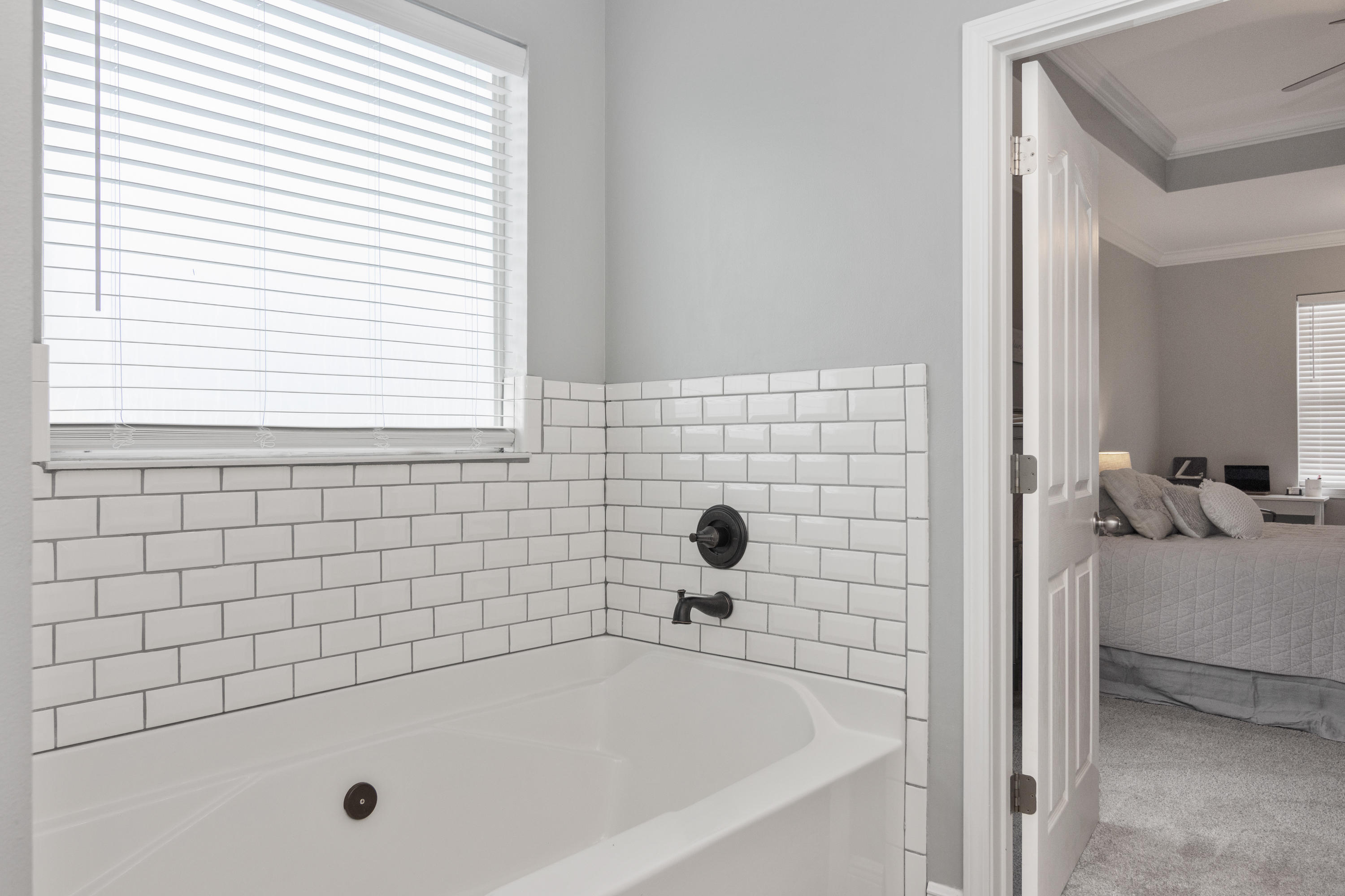 ROLLING RIDGE S/DLOT 19 - Residential