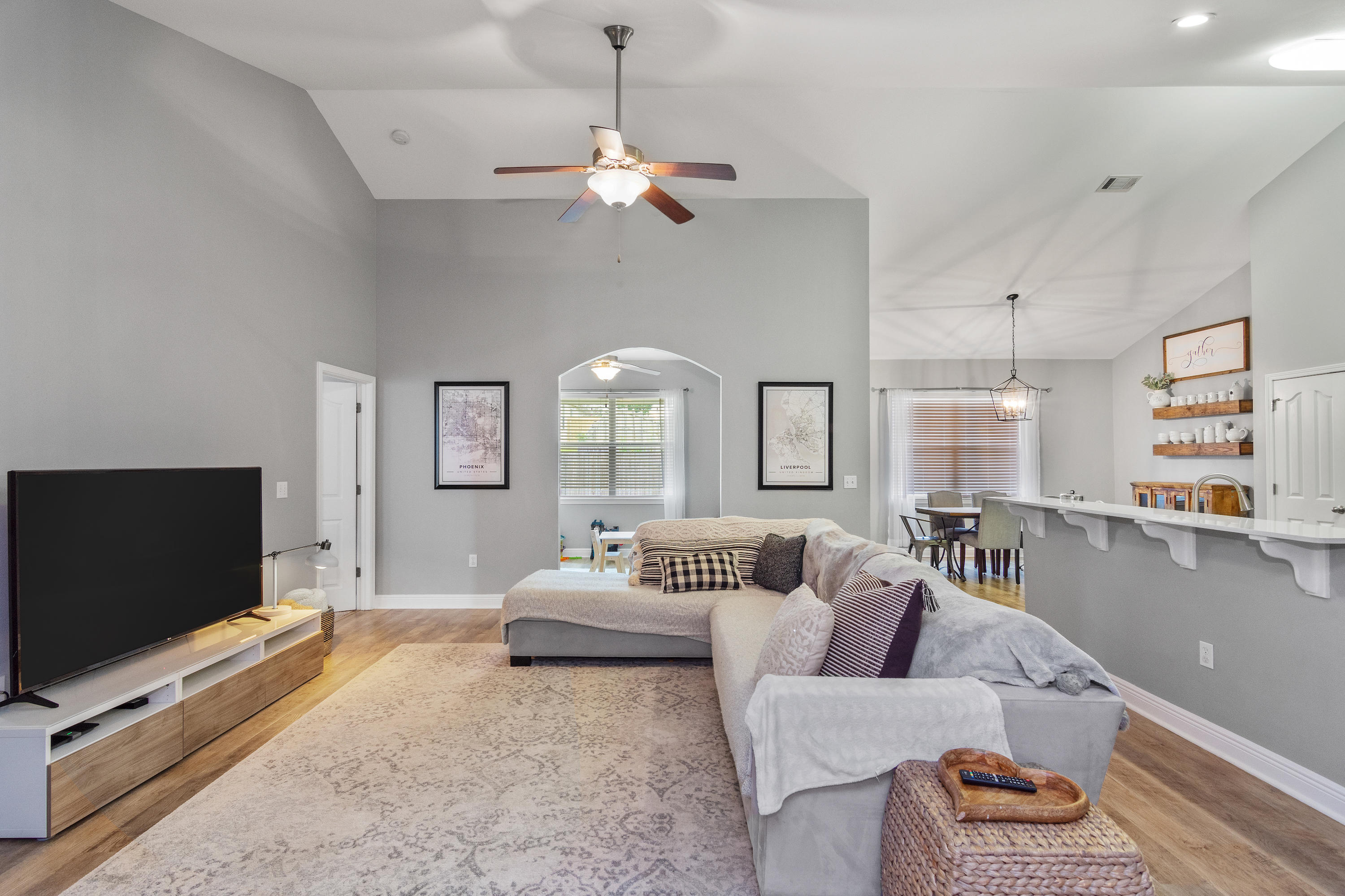 ROLLING RIDGE S/DLOT 19 - Residential