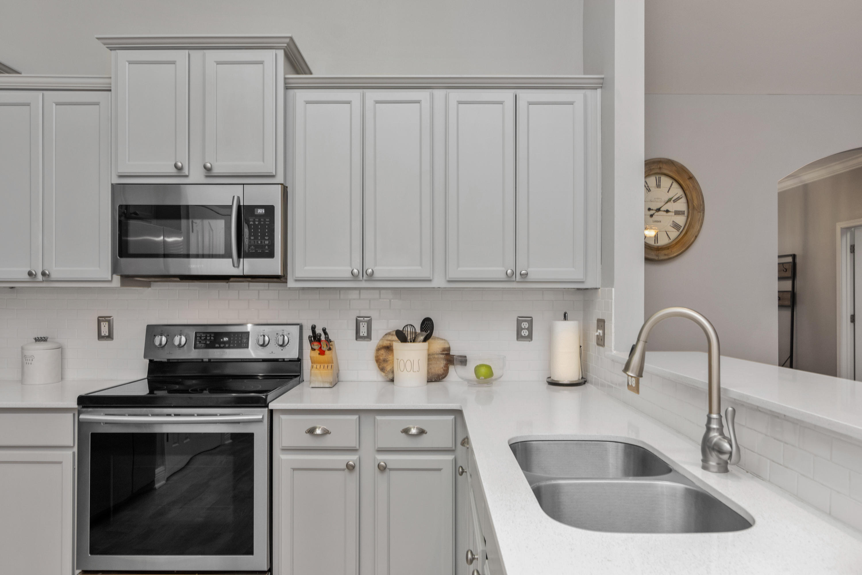 ROLLING RIDGE S/DLOT 19 - Residential