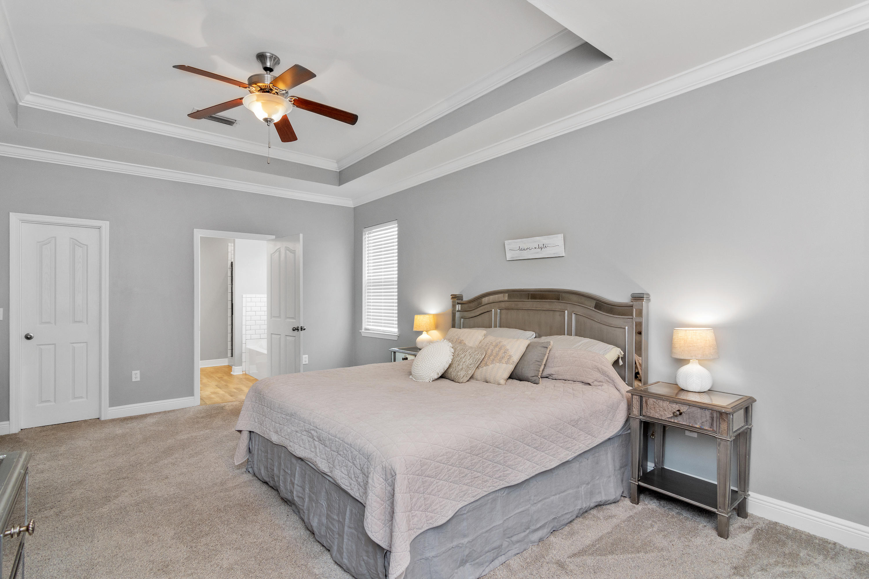 ROLLING RIDGE S/DLOT 19 - Residential