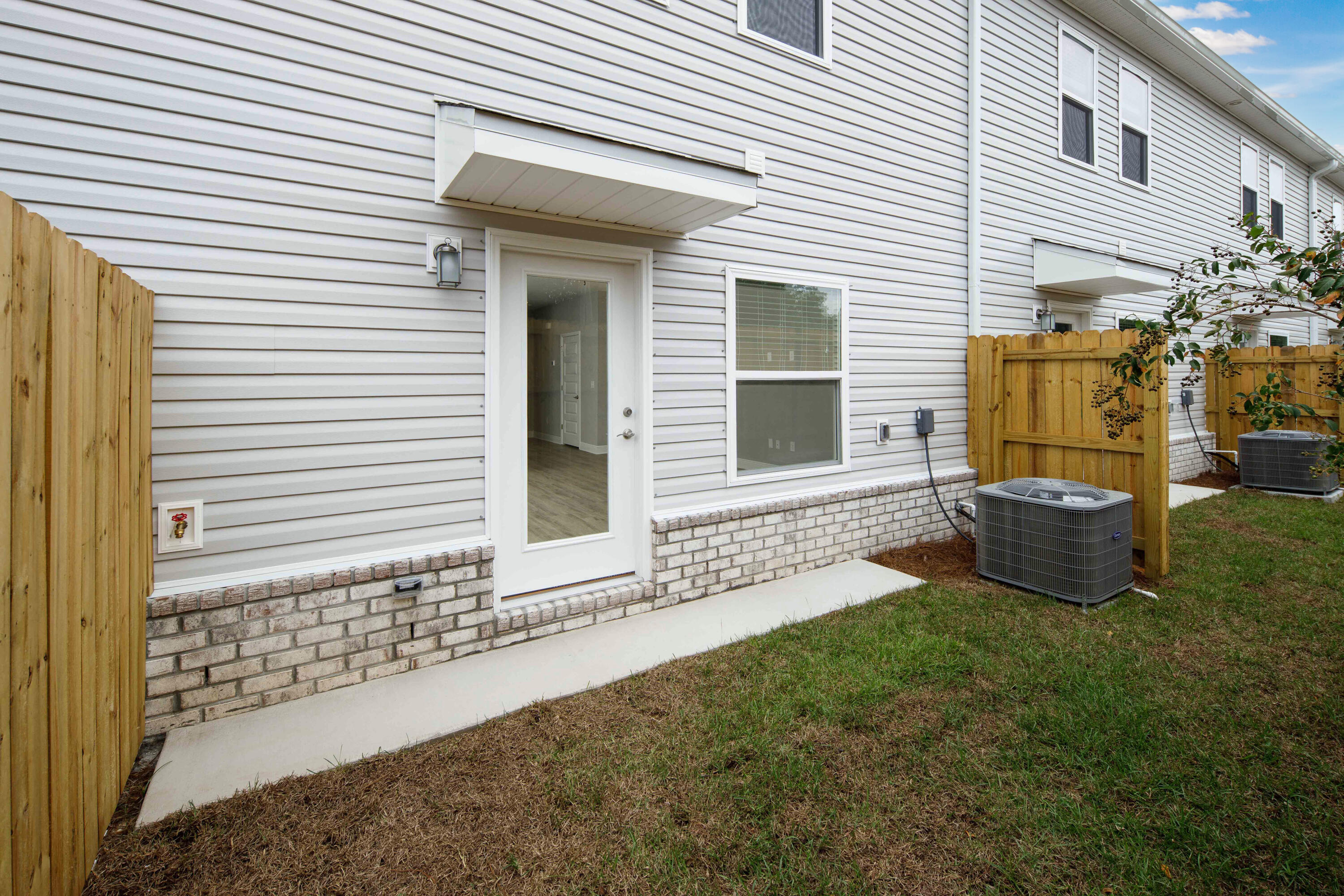 Orange Place Townhomes - Residential