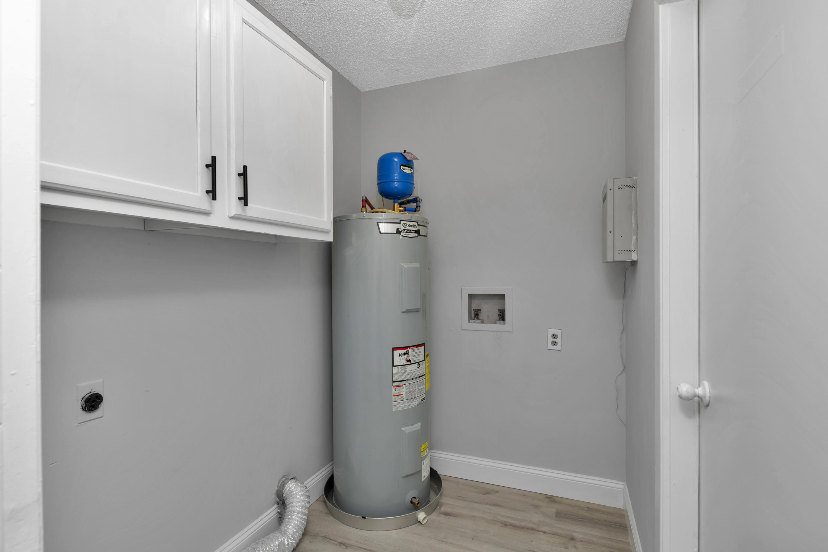 HIDDEN TRAILS PH 1 - Residential