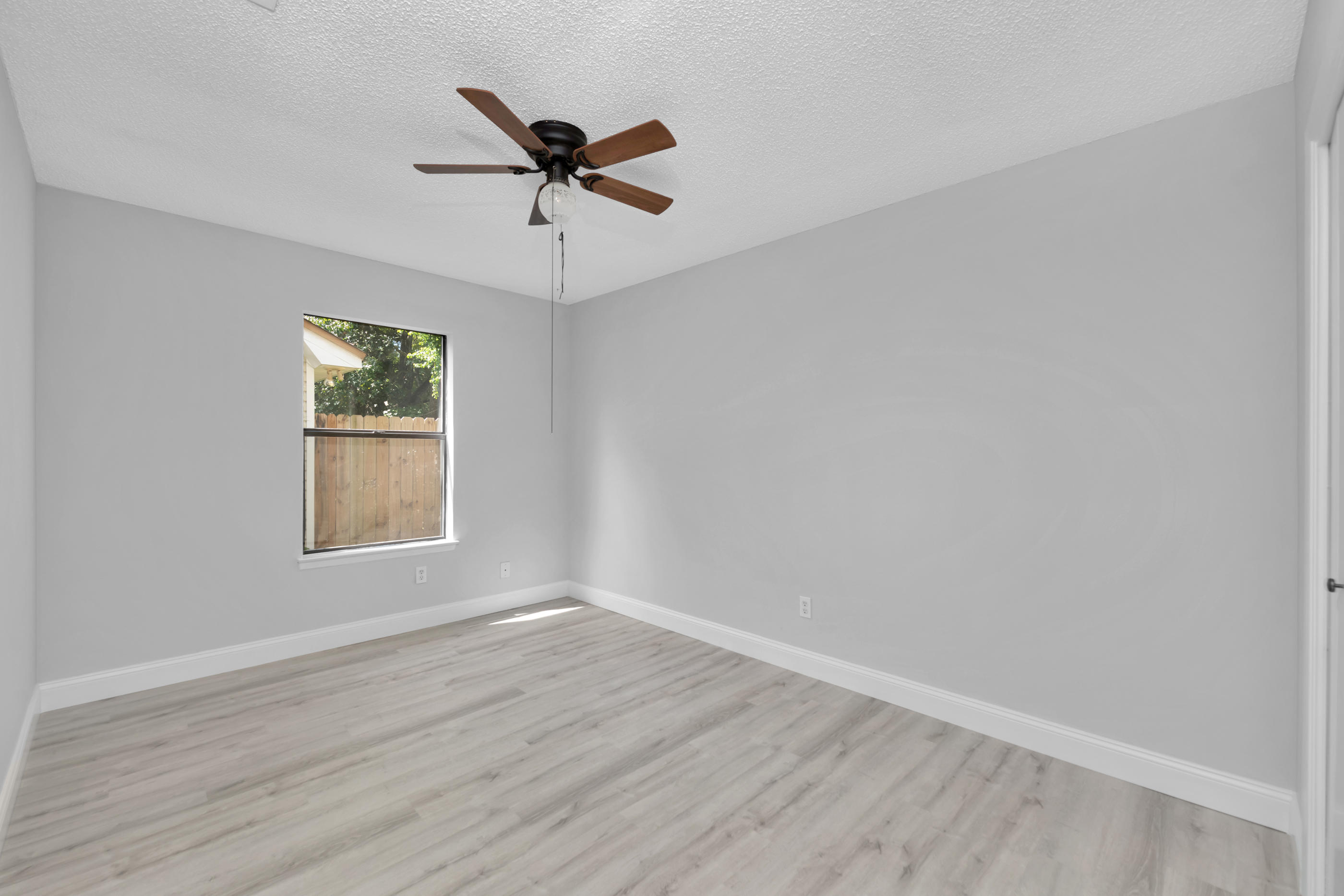 HIDDEN TRAILS PH 1 - Residential