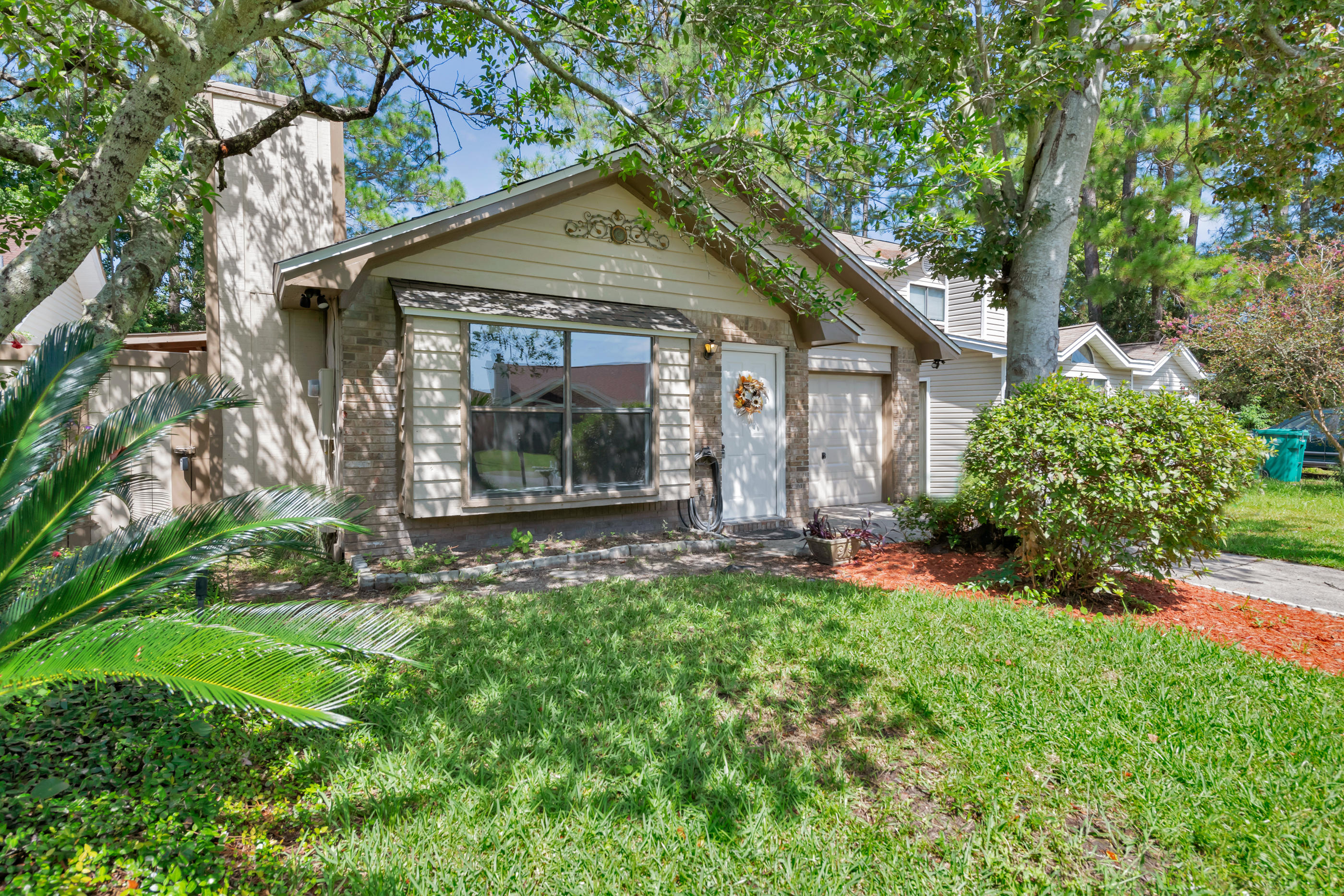 HIDDEN TRAILS PH 1 - Residential