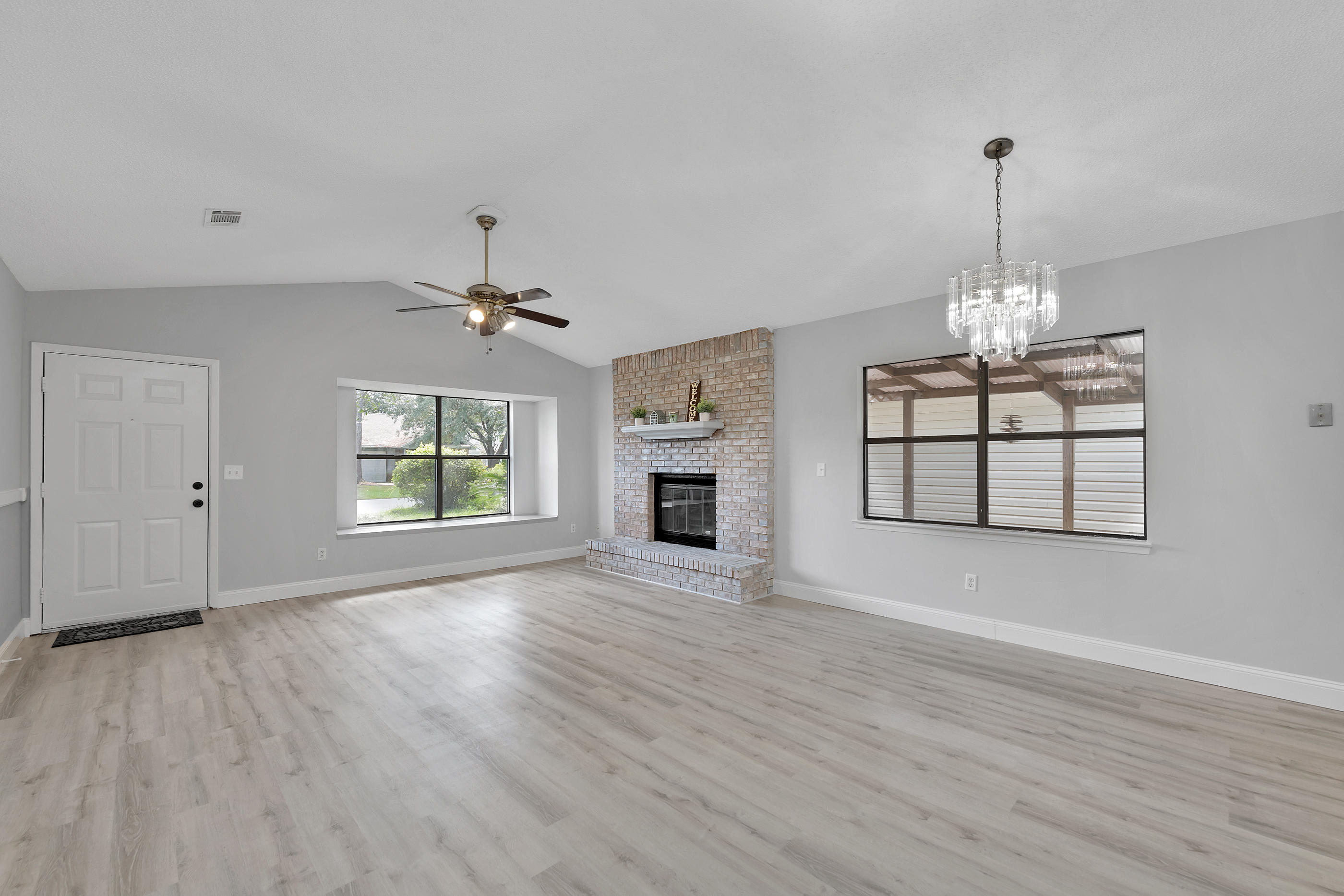 HIDDEN TRAILS PH 1 - Residential