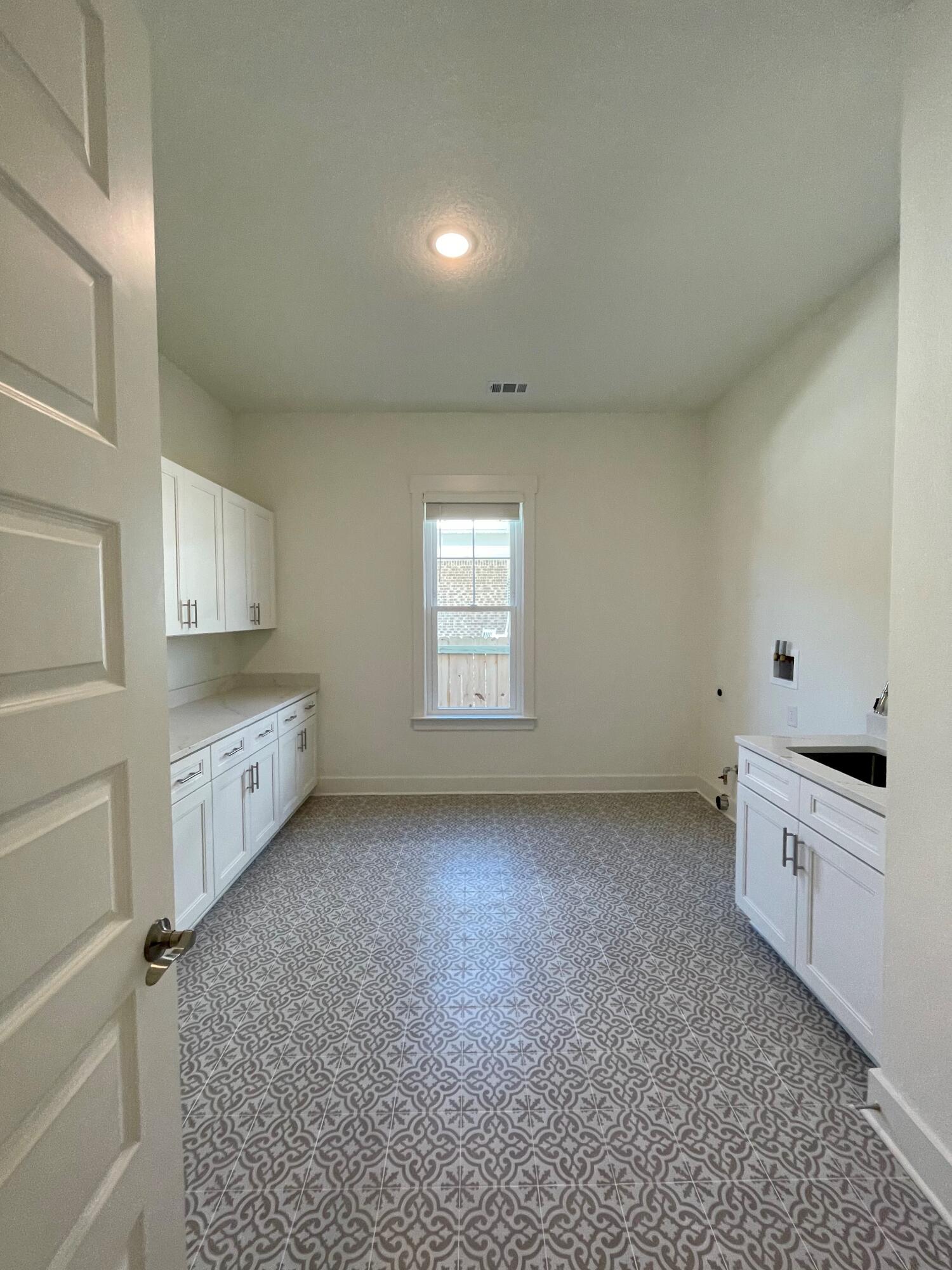 DEER MOSS CREEK - Residential