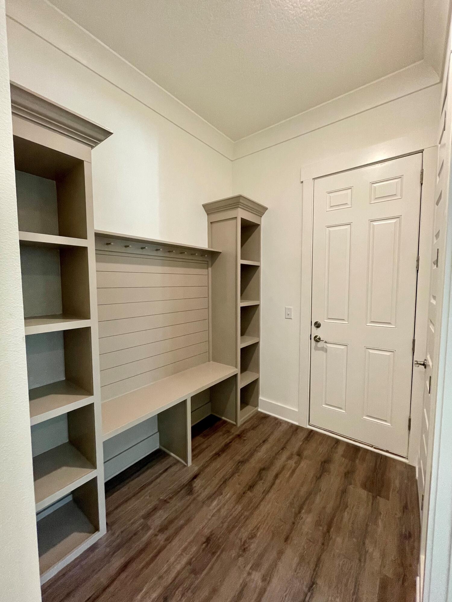 DEER MOSS CREEK - Residential