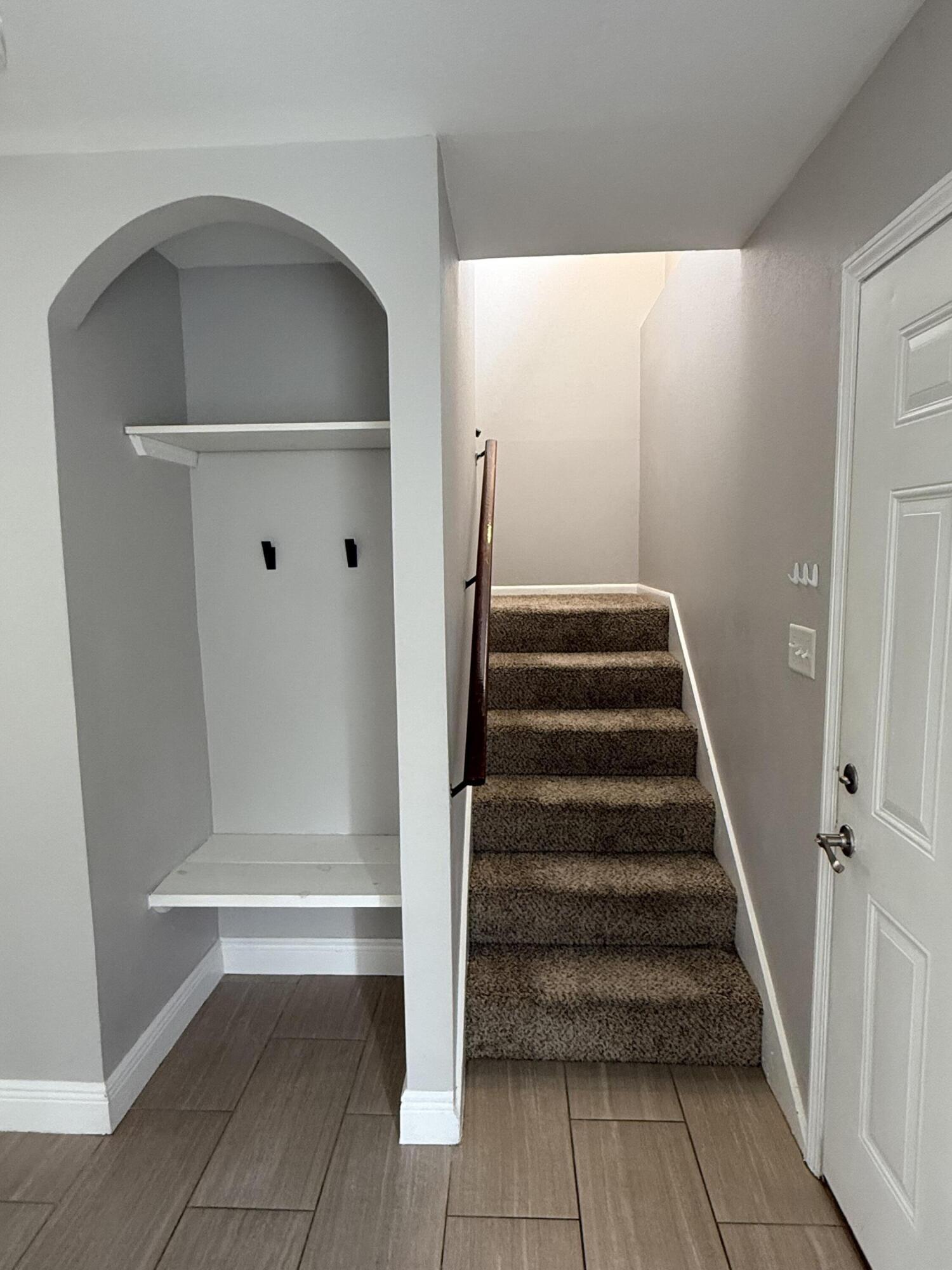 CASA LOMA S/D LOT 20 BLK 4 LESS W 3 FT - Residential