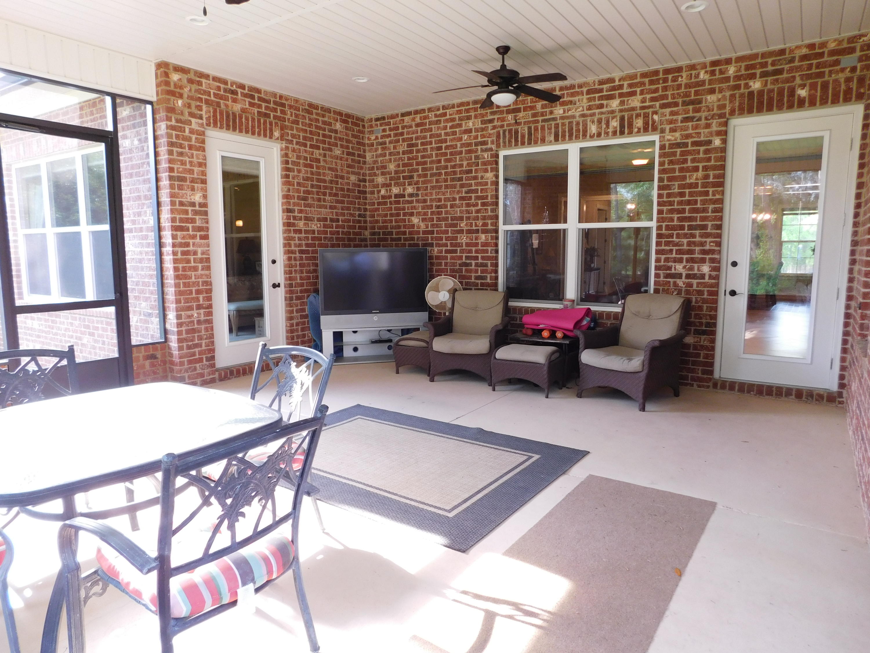 SWIFT CREEK PH VI - Residential