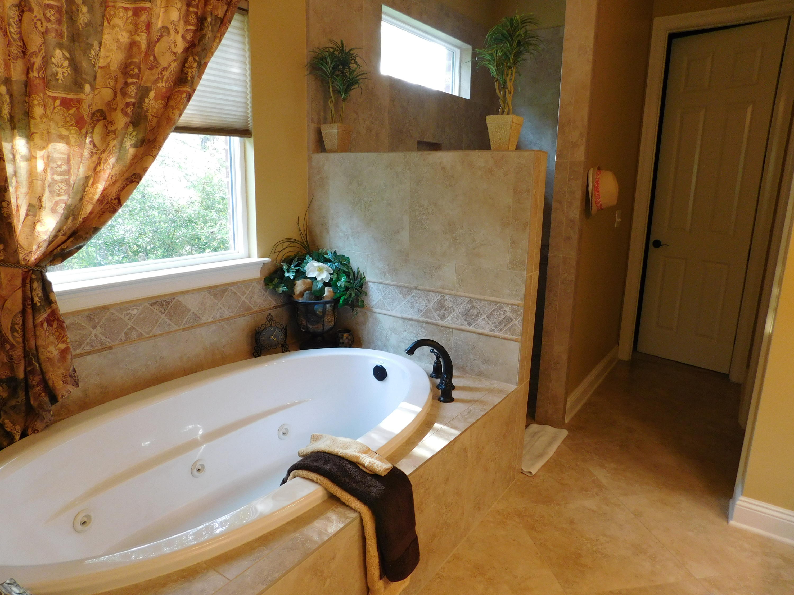 SWIFT CREEK PH VI - Residential