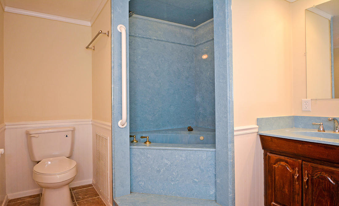 BLUEWATER BAY VILLAGE 1B - Residential