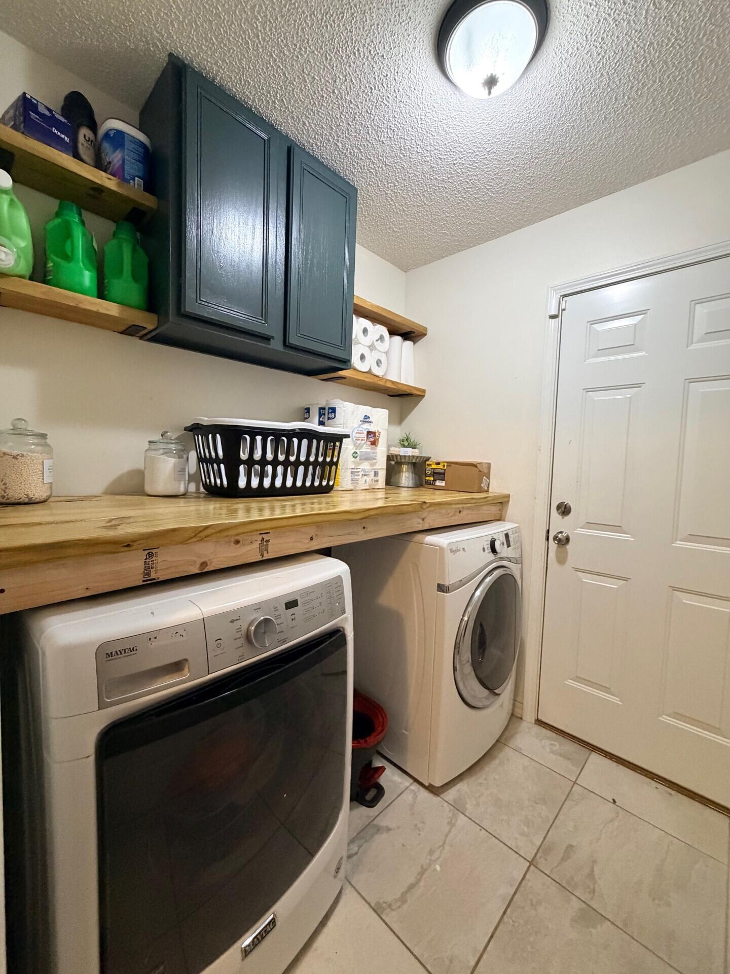 NORTHVIEW ESTATES 6TH ADDN - Residential Lease