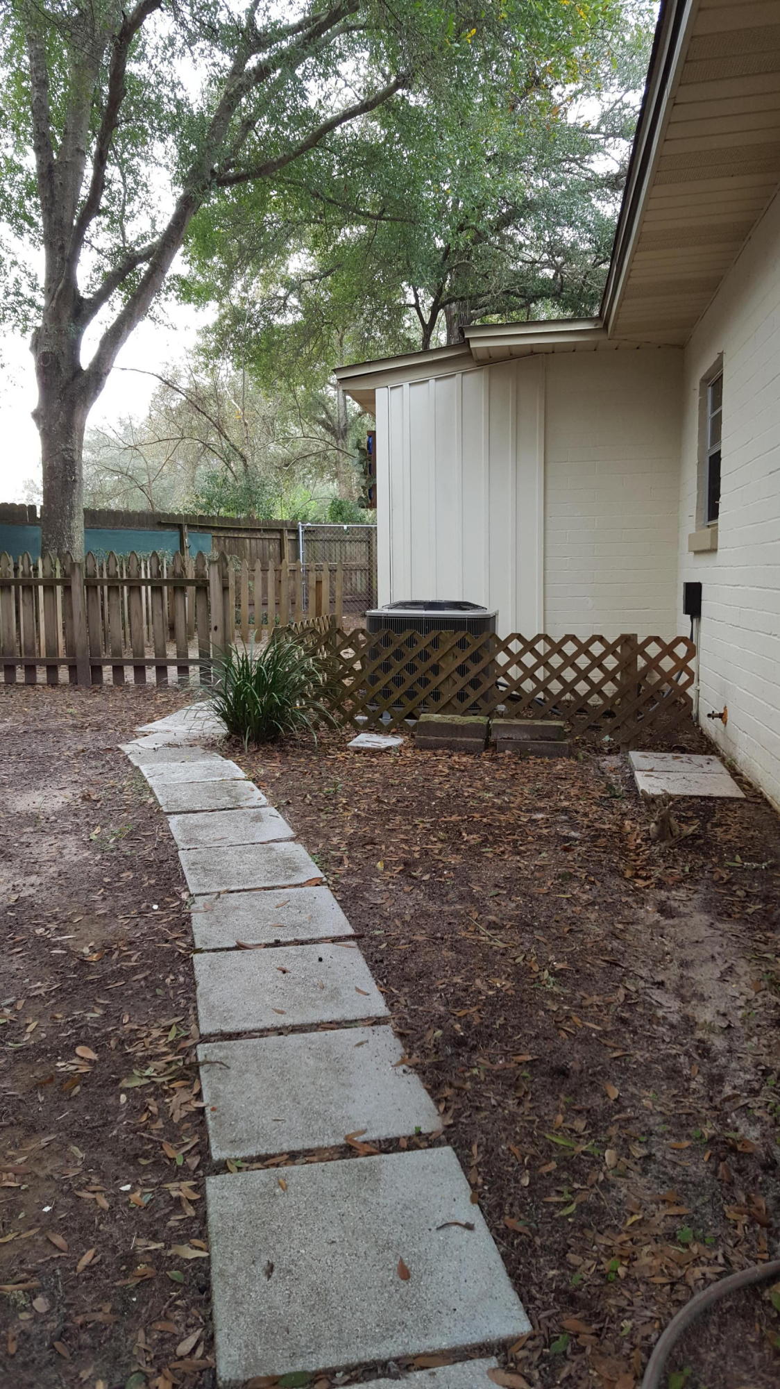 ELLIOTT PT - Residential