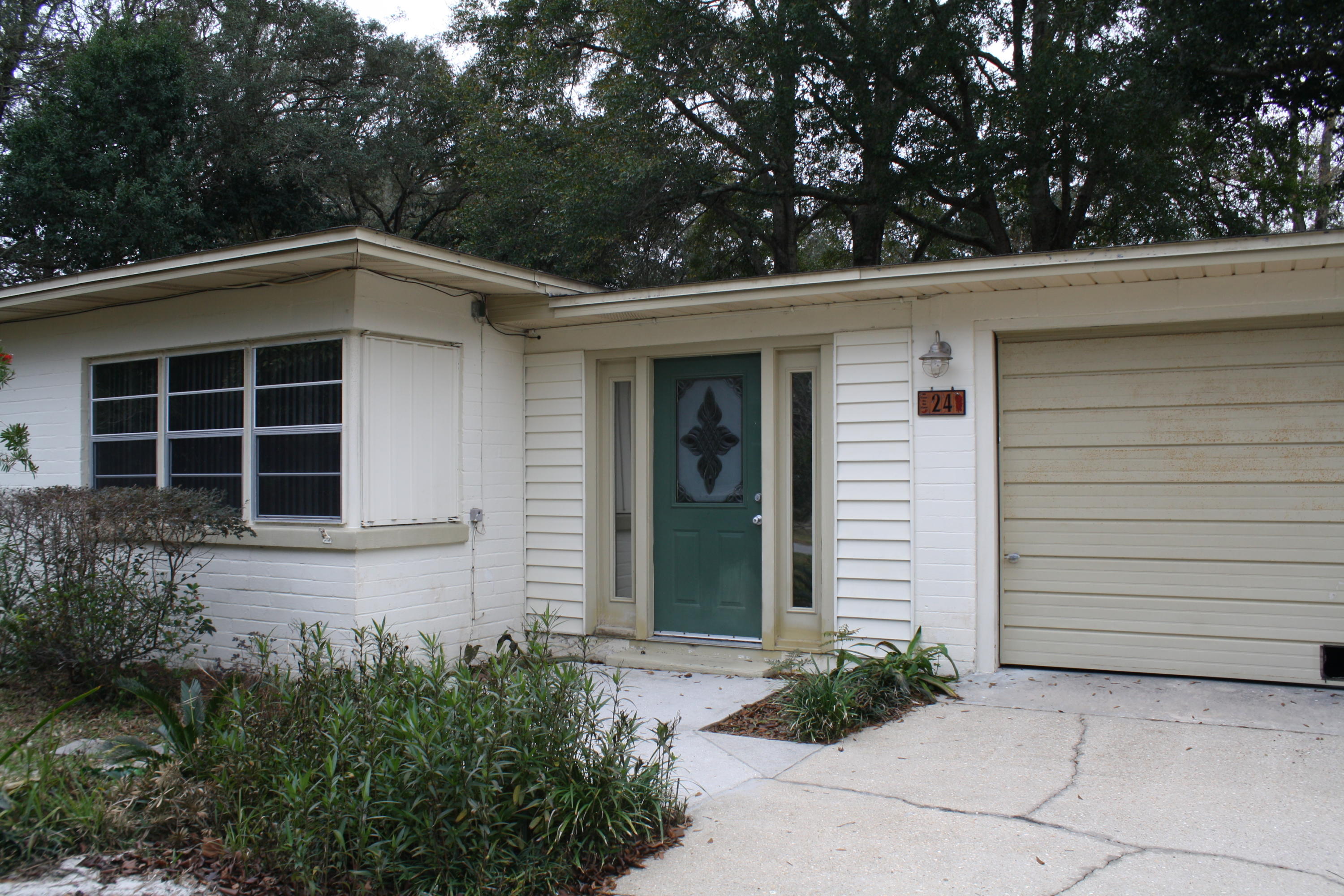 ELLIOTT PT - Residential