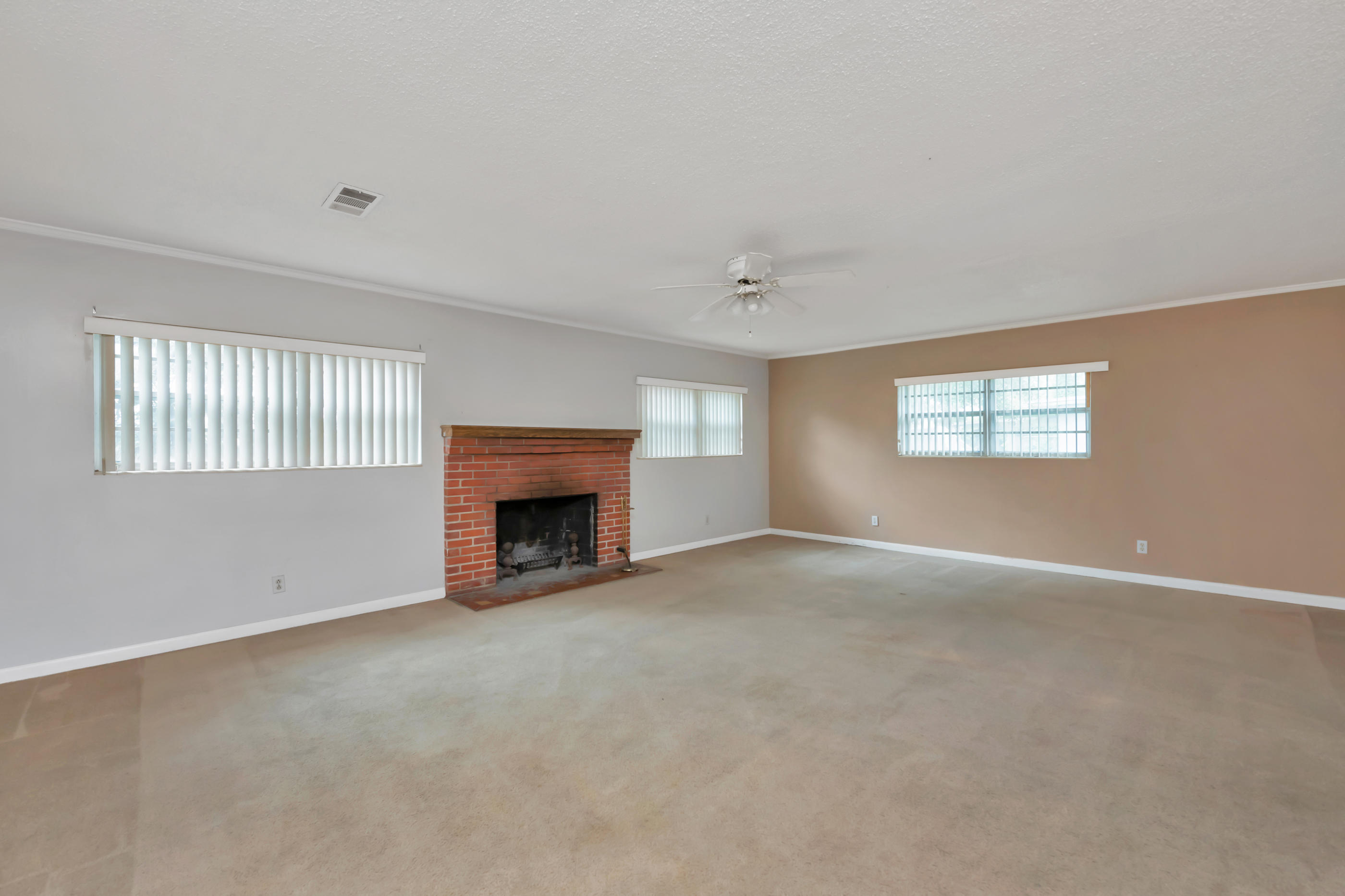 SEABREEZE 1ST ADDN - Residential