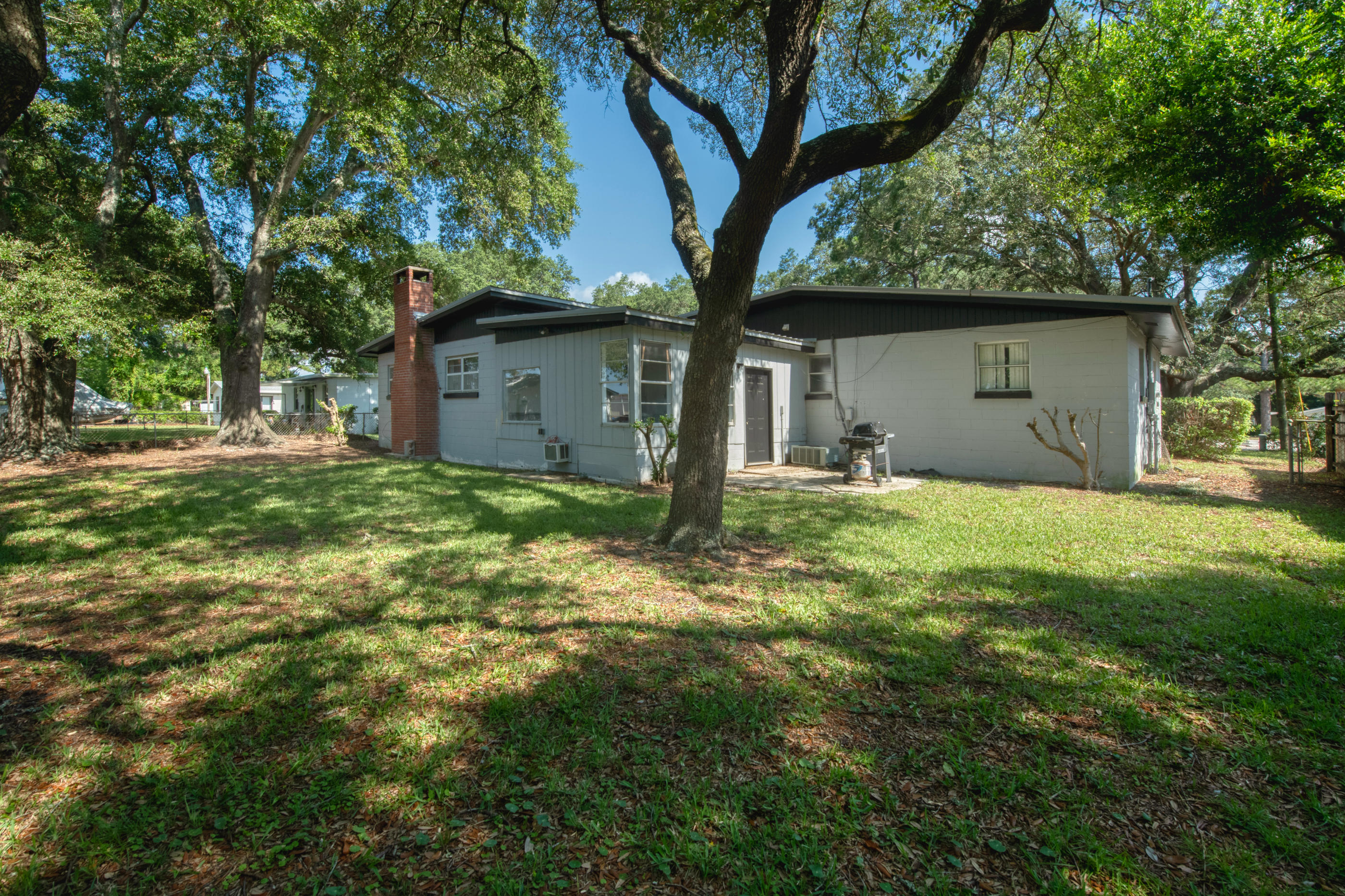 SEABREEZE 1ST ADDN - Residential