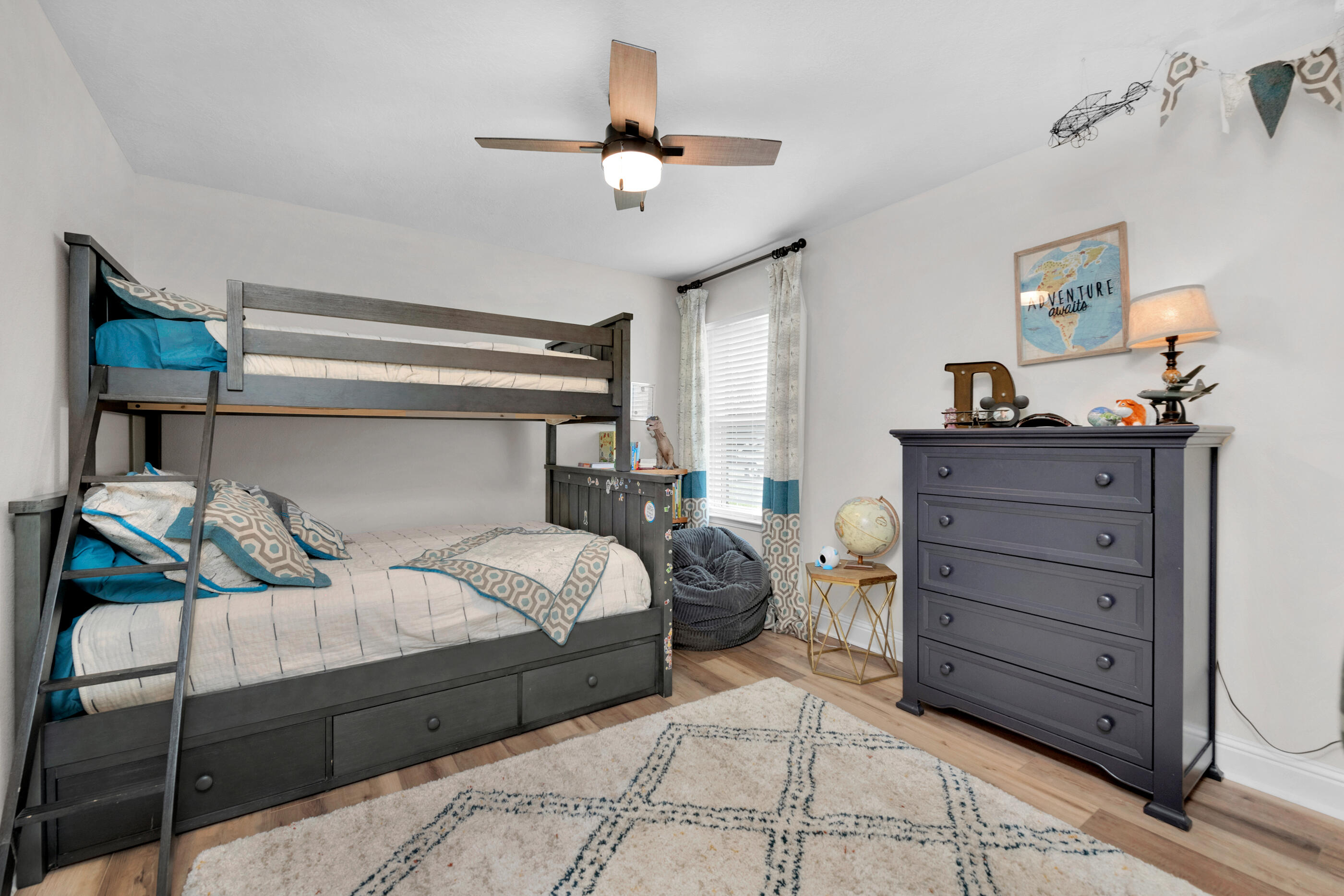 HOLLEY BY THE SEA - Residential