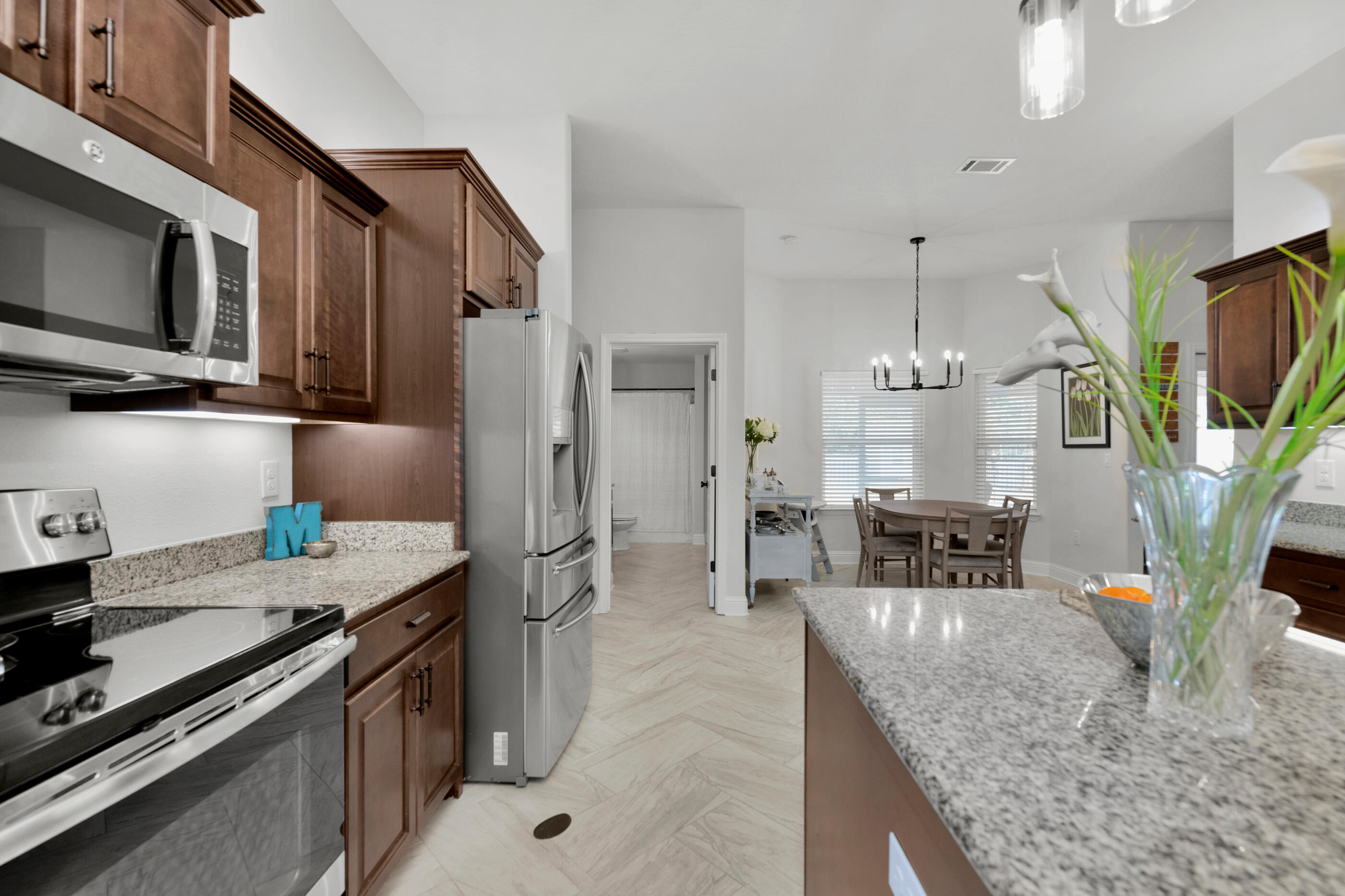 HOLLEY BY THE SEA - Residential