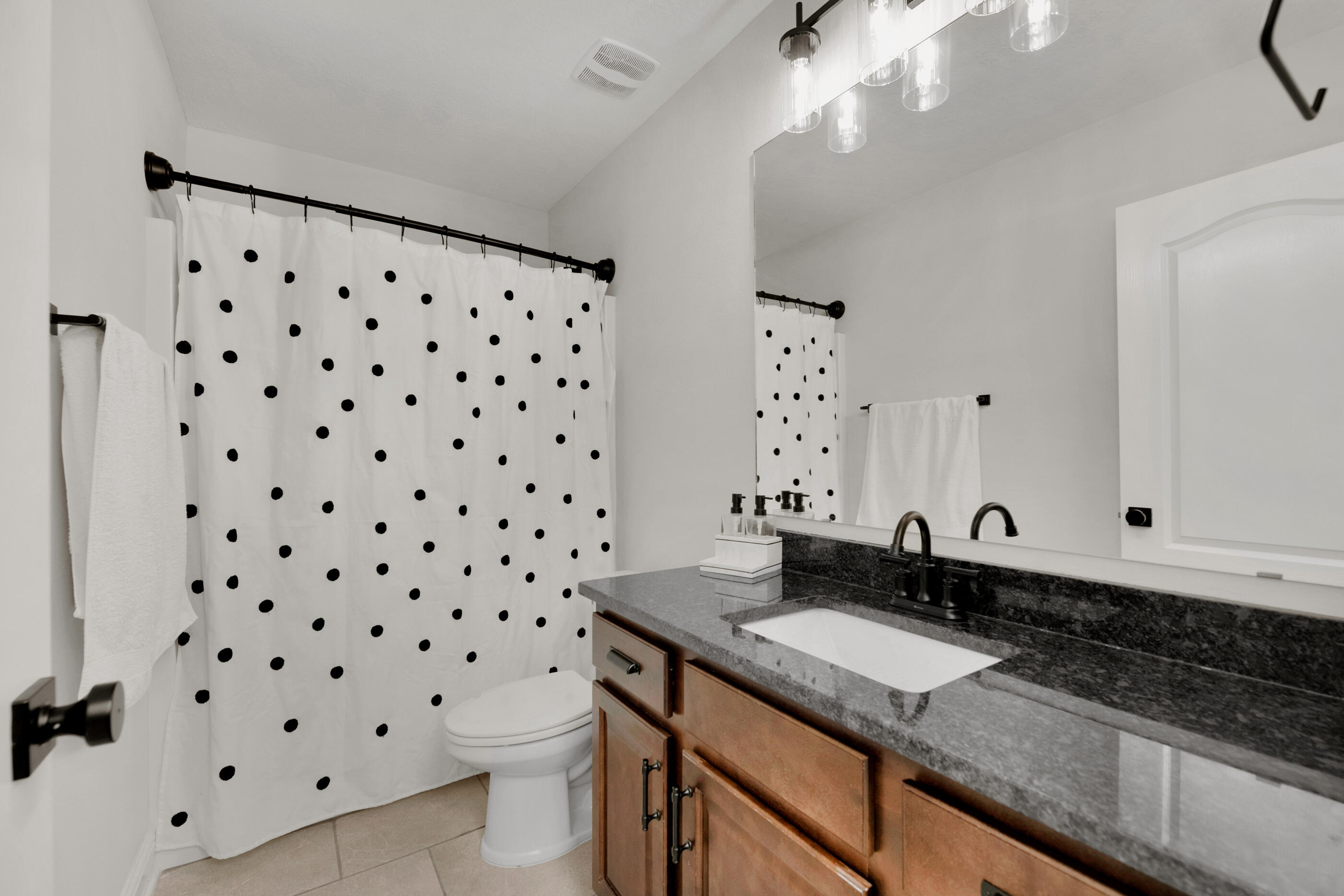 HOLLEY BY THE SEA - Residential