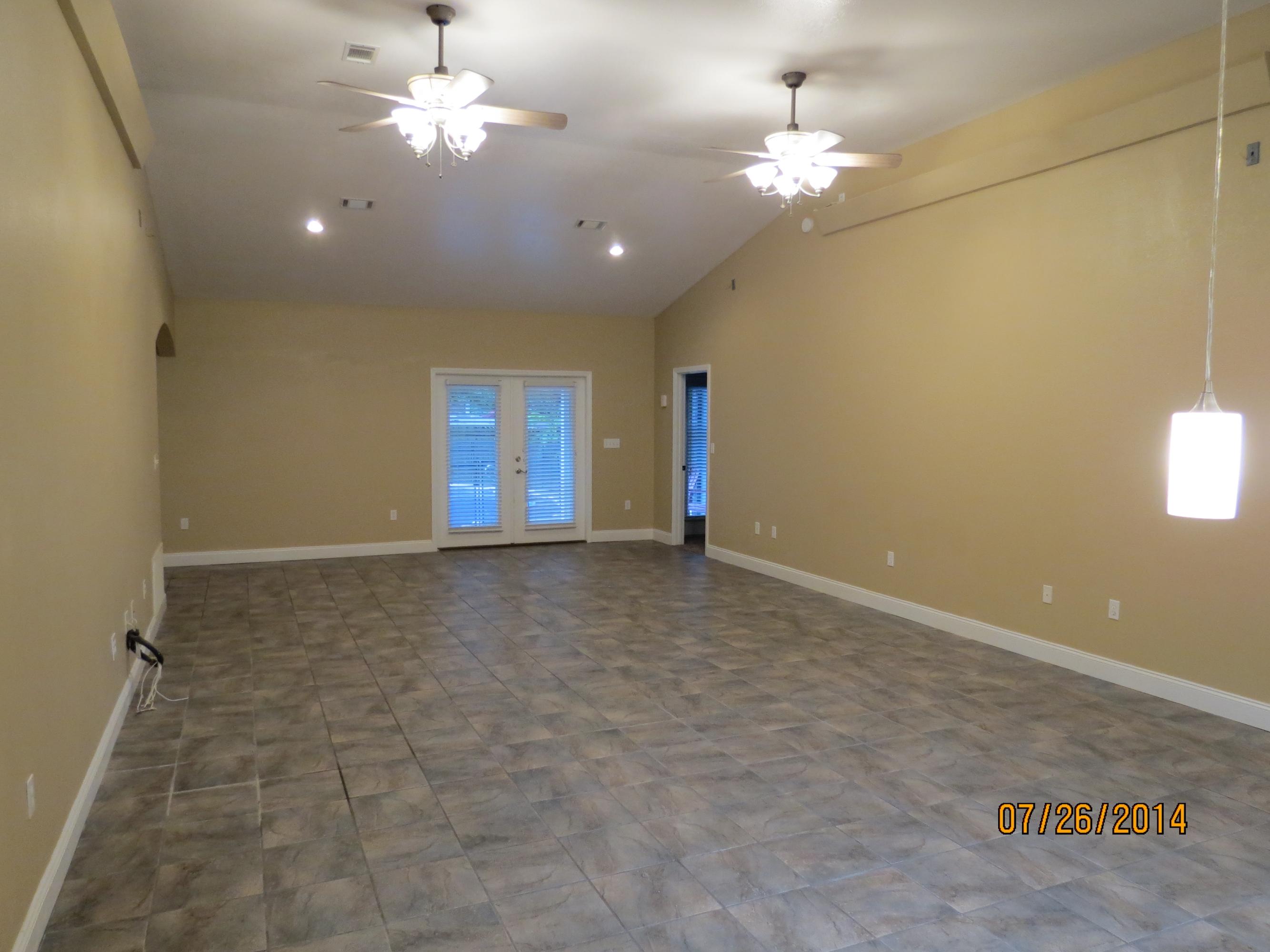 SILVER OAKS PH 1 - Residential