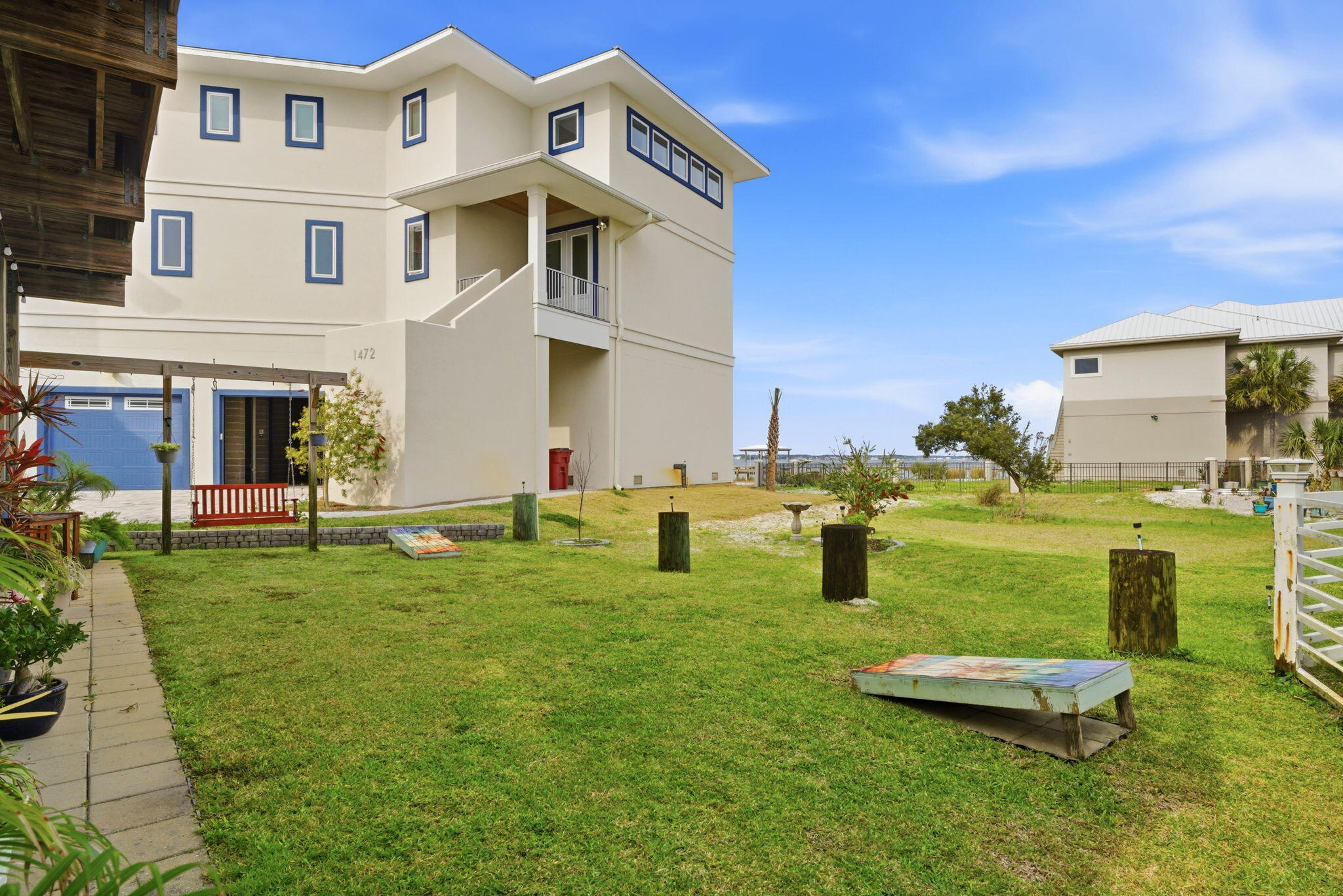 CARIBBEAN ISLES - Residential