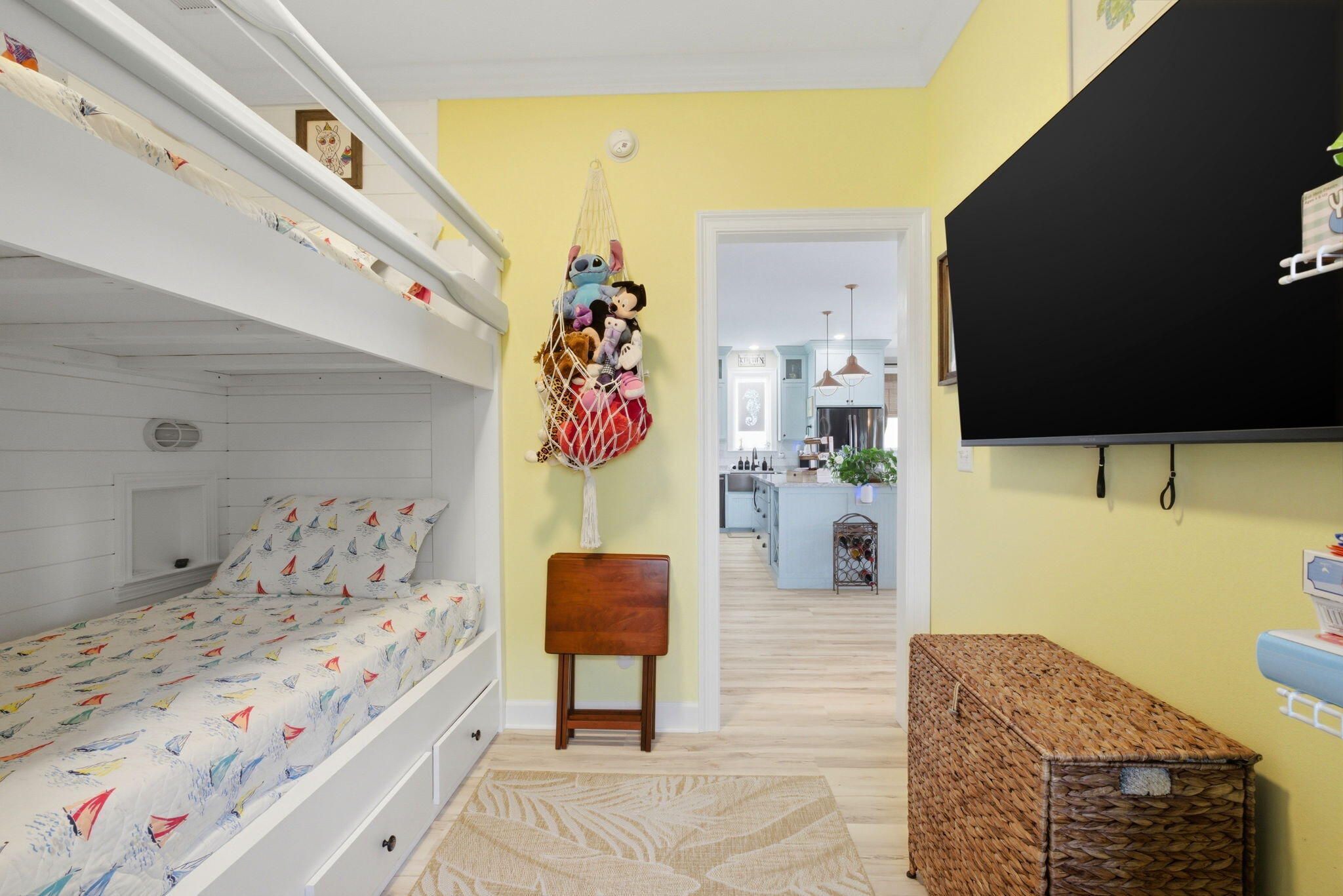 CARIBBEAN ISLES - Residential