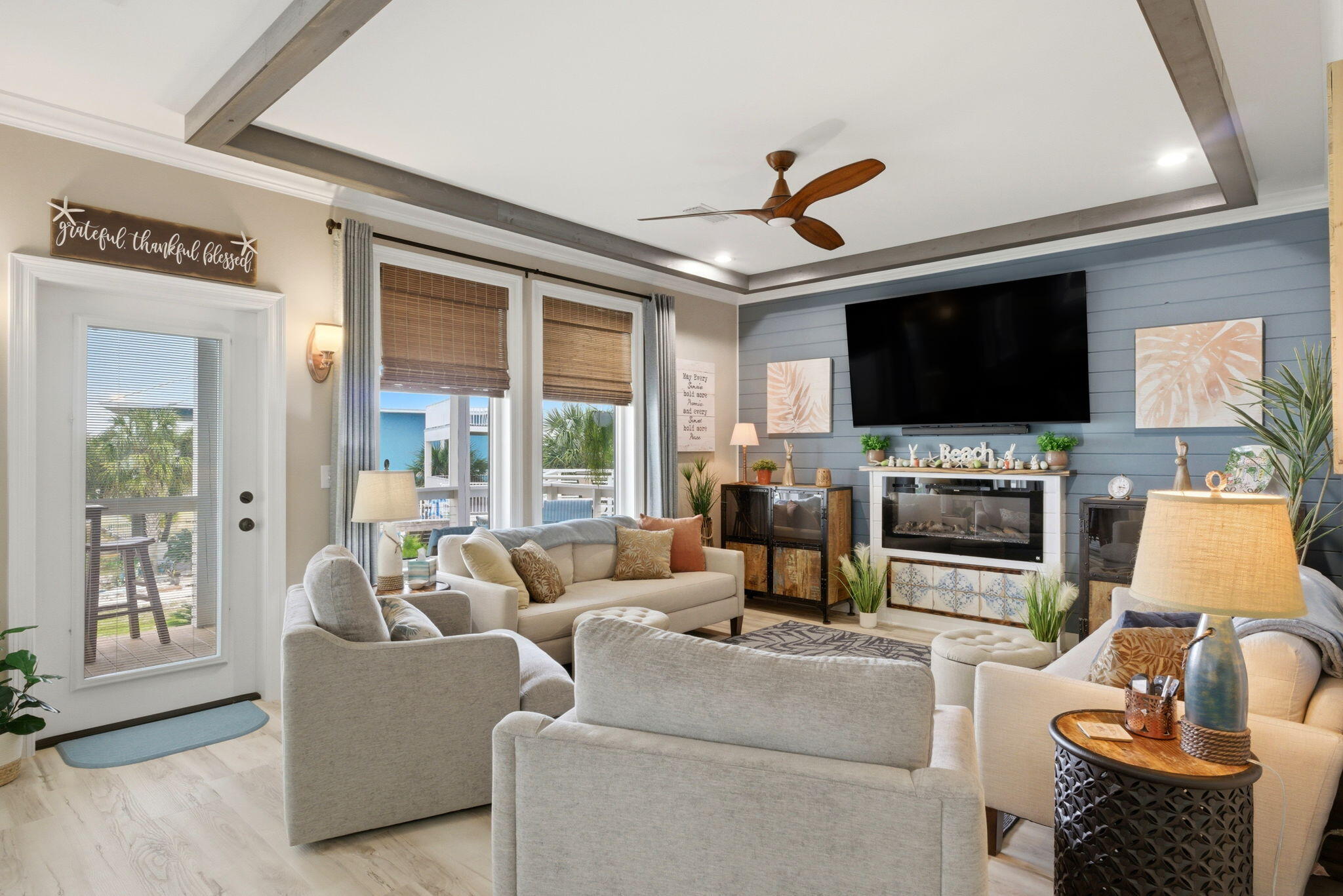 CARIBBEAN ISLES - Residential