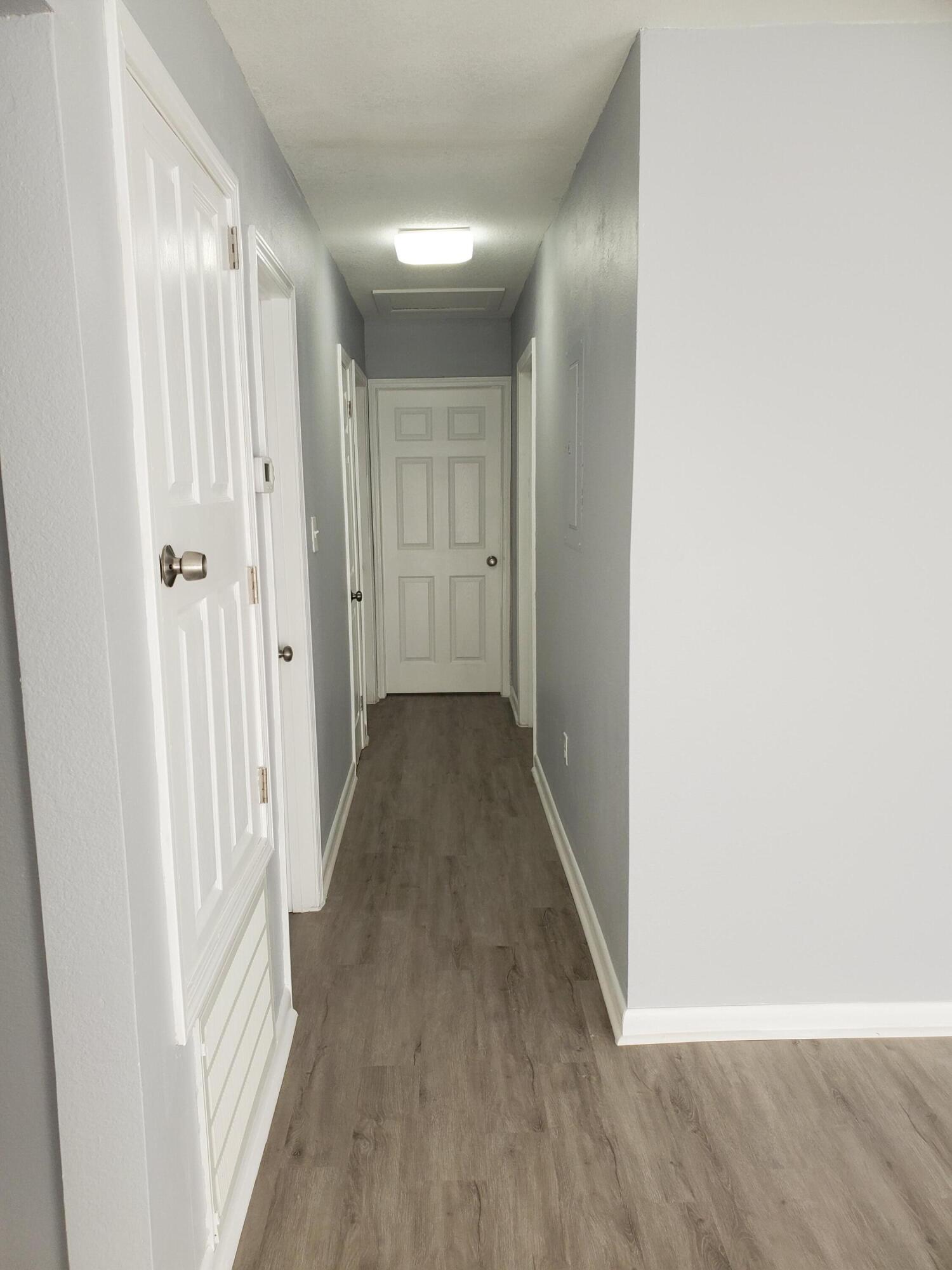 SEABREEZE 4TH ADDN - Residential Lease