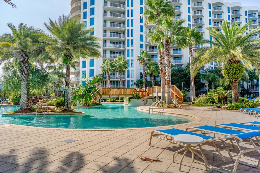 Short Sale. Welcome to Paradise! The Palms of Destin boasts first class amenities including a 11,000 sq ft lagoon pool with spa, lush landscaping, conference center, meeting rooms, fitness center, tennis & basketball courts & the children's splash pool is sure to provide hours of entertainment. This deluxe 2 Bd / 2 Ba is the perfect place to relax between outings & enjoying all Destin has to offer. The unit comfortably sleeps 6, offers granite counter tops, breakfast bar & laundry room. Don't miss out on this chance to own in Paradise. This transaction is subject to and contingent on third party approval.