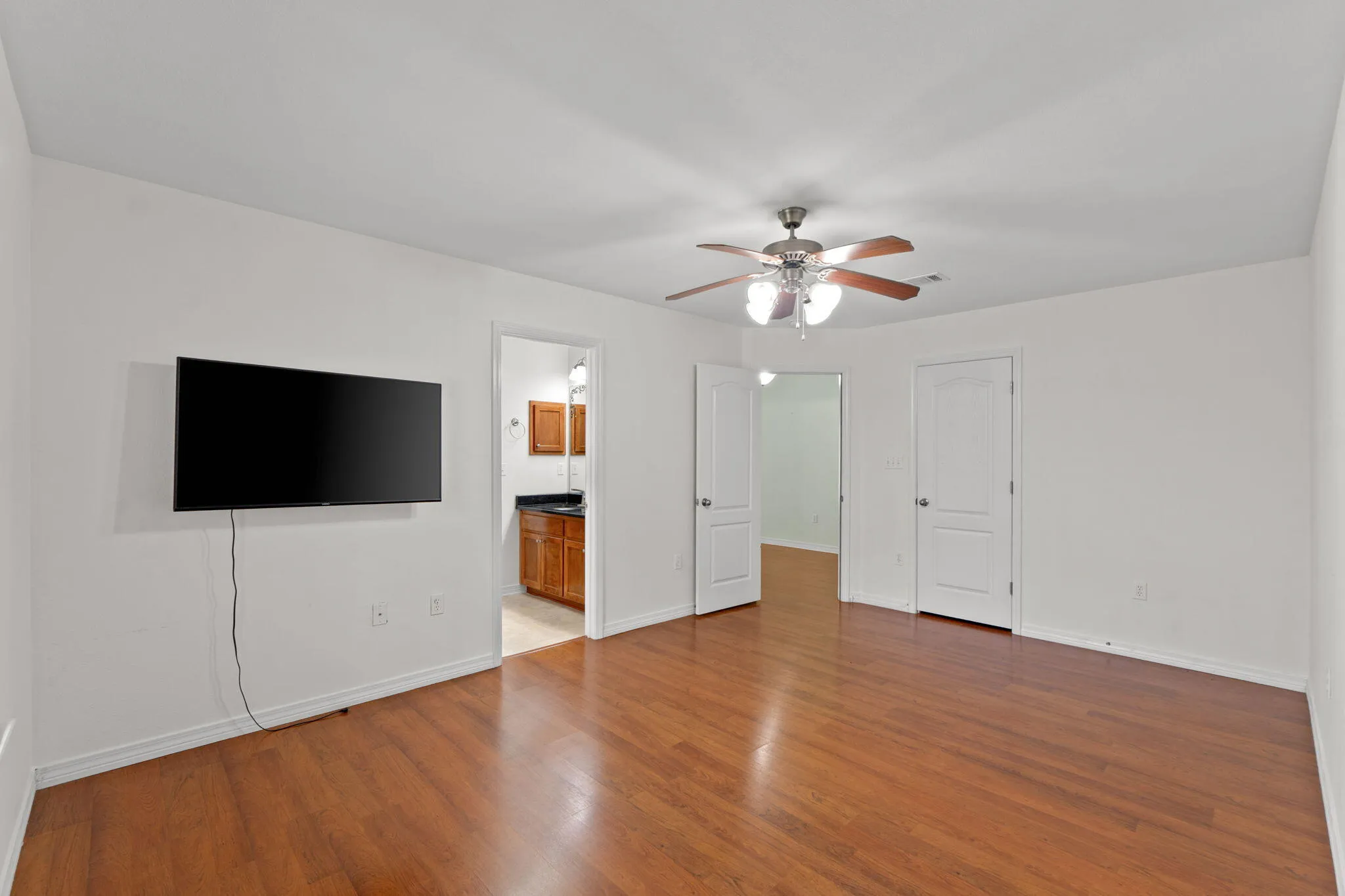 Navarre, Florida 32566, United States, 5 Bedrooms Bedrooms, ,3 BathroomsBathrooms,Residential,Active,199723