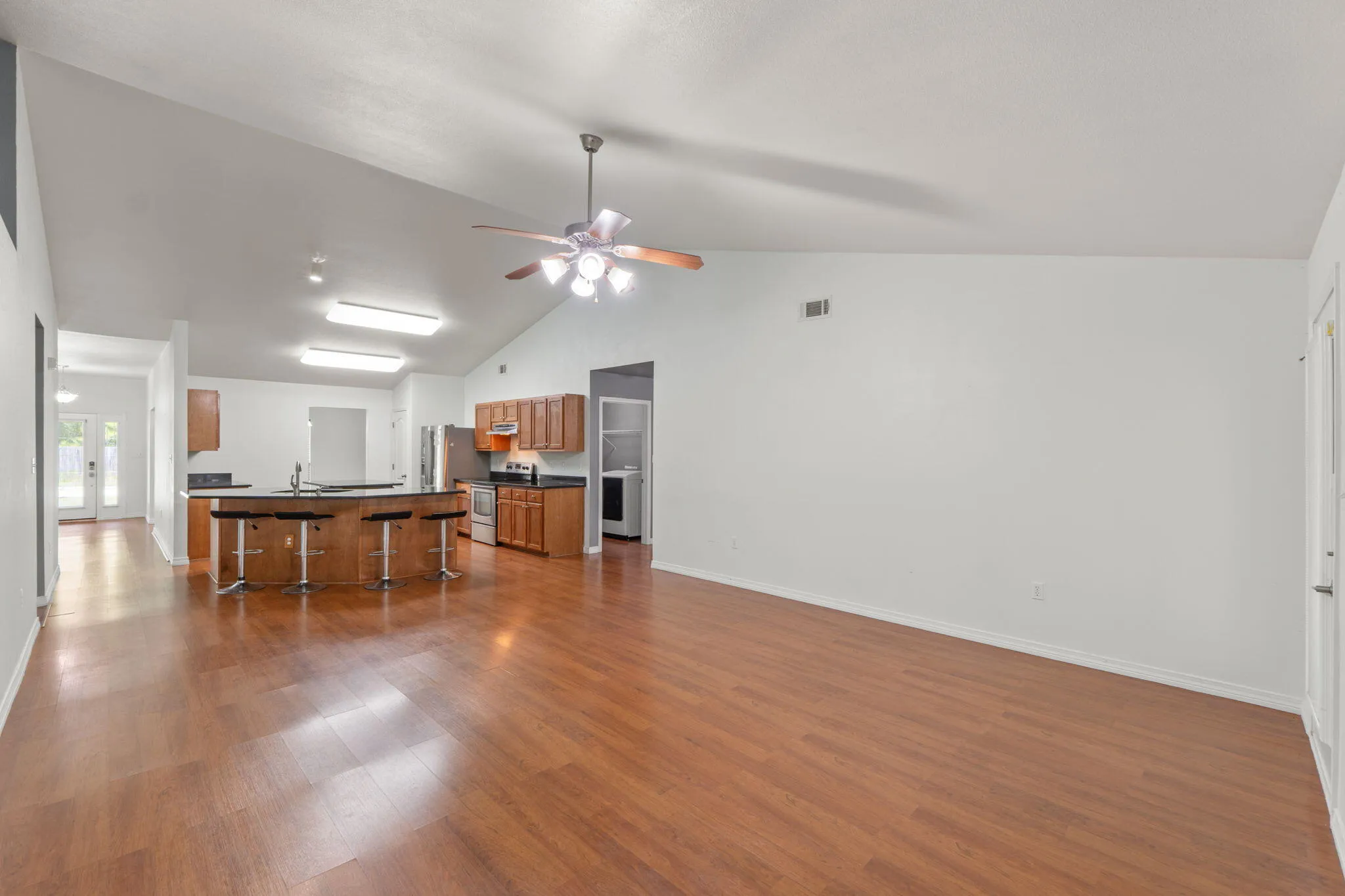 Navarre, Florida 32566, United States, 5 Bedrooms Bedrooms, ,3 BathroomsBathrooms,Residential,Active,199723