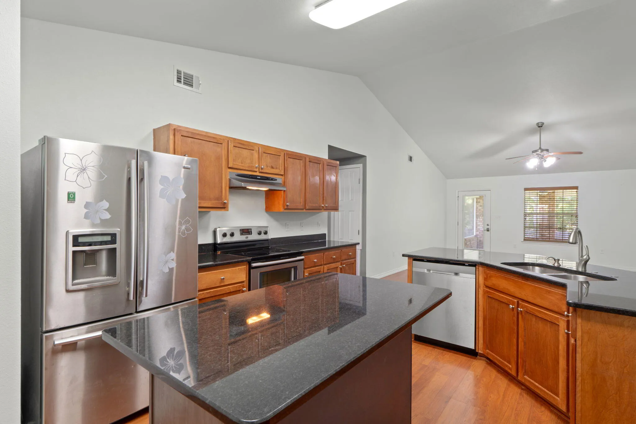 Navarre, Florida 32566, United States, 5 Bedrooms Bedrooms, ,3 BathroomsBathrooms,Residential,Active,199723