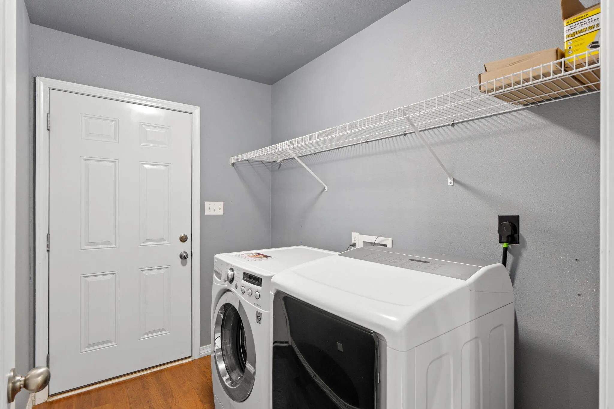 Navarre, Florida 32566, United States, 5 Bedrooms Bedrooms, ,3 BathroomsBathrooms,Residential,Active,199723