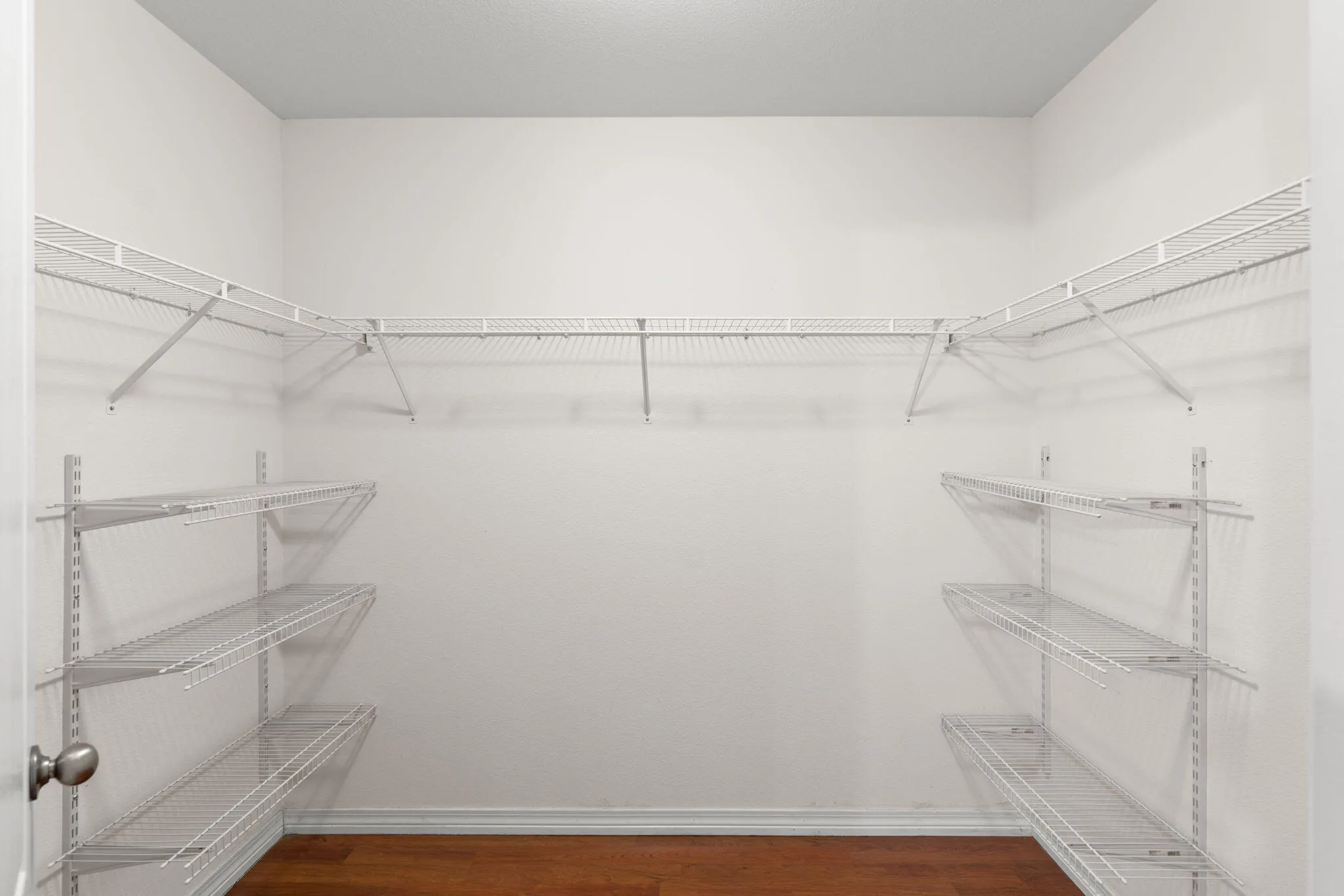 Navarre, Florida 32566, United States, 5 Bedrooms Bedrooms, ,3 BathroomsBathrooms,Residential,Active,199723