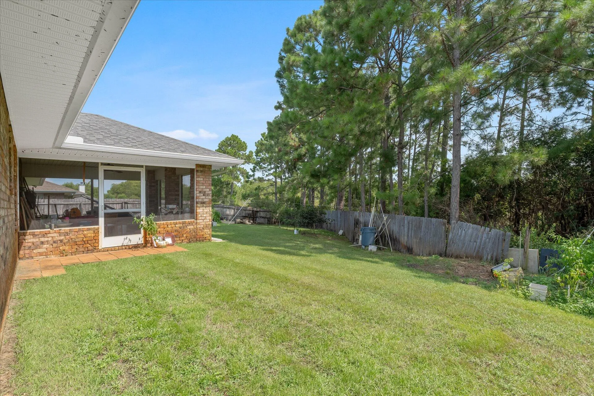 Navarre, Florida 32566, United States, 5 Bedrooms Bedrooms, ,3 BathroomsBathrooms,Residential,Active,199723