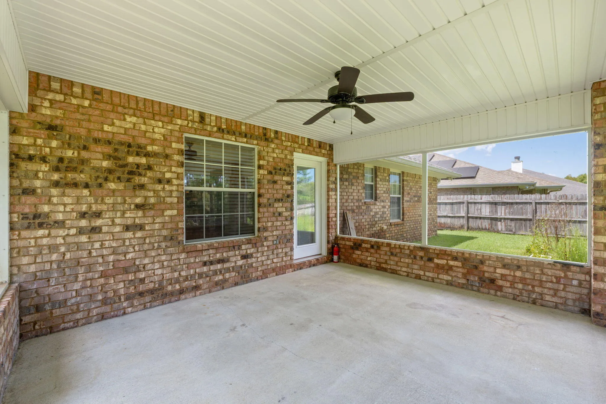 Navarre, Florida 32566, United States, 5 Bedrooms Bedrooms, ,3 BathroomsBathrooms,Residential,Active,199723