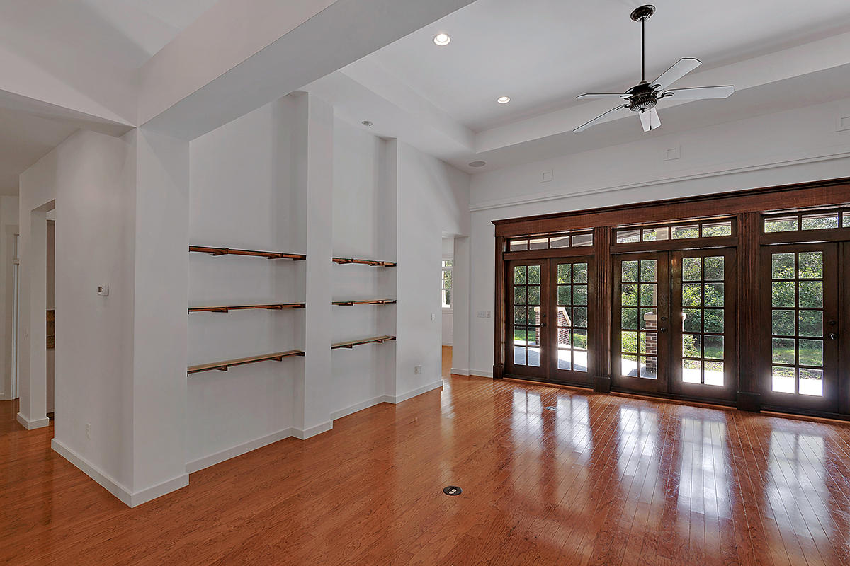 WILD HERON - Residential