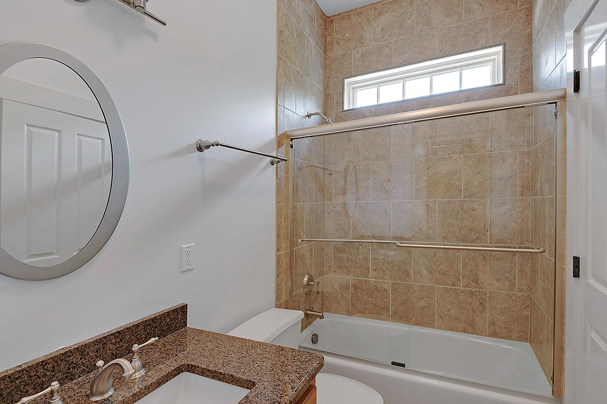 WILD HERON - Residential