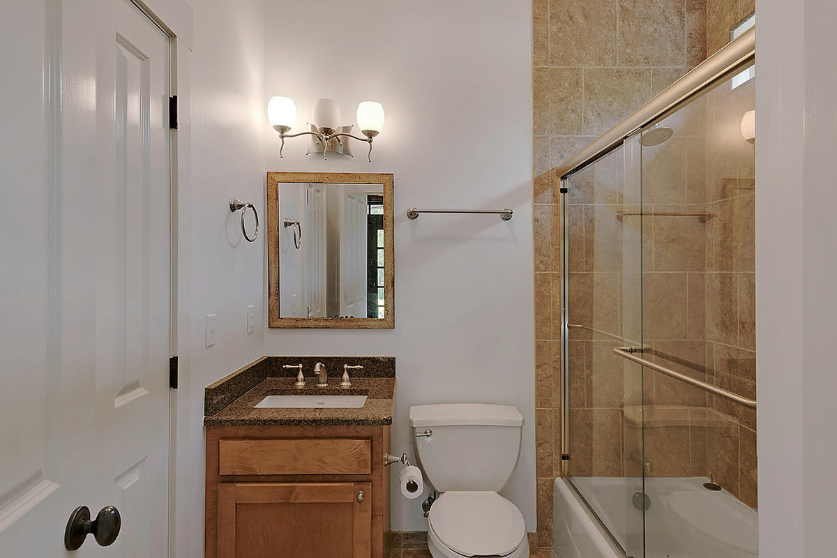 WILD HERON - Residential