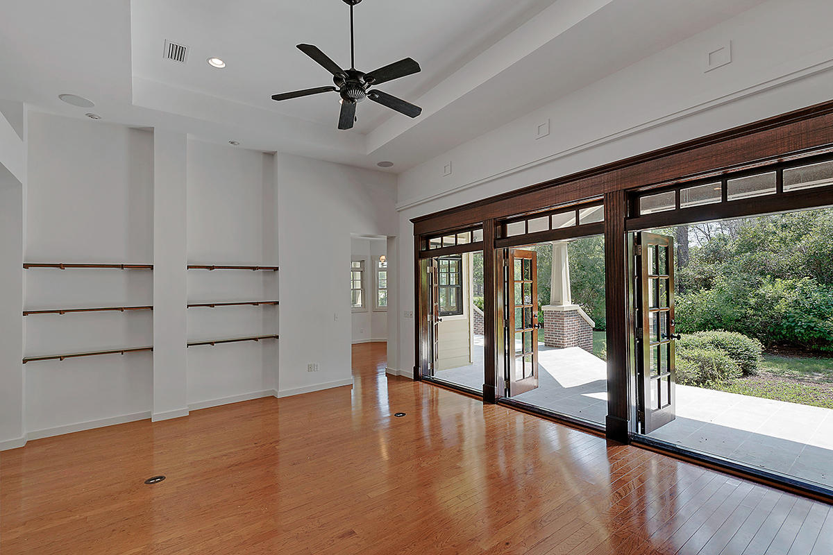 WILD HERON - Residential