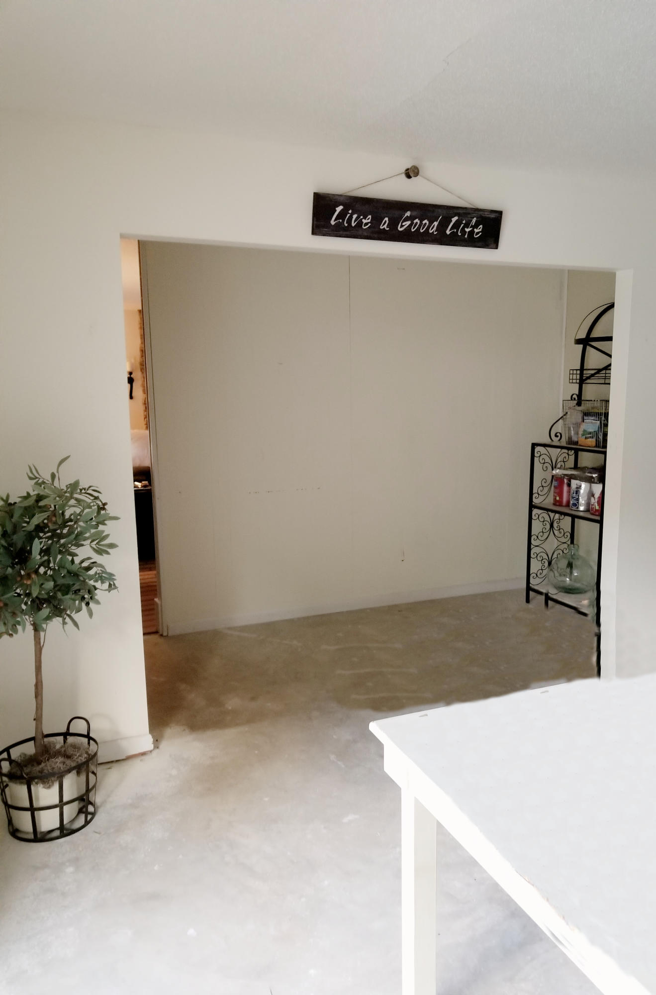 LAKE LORRAINE ESTATES 1 - Residential