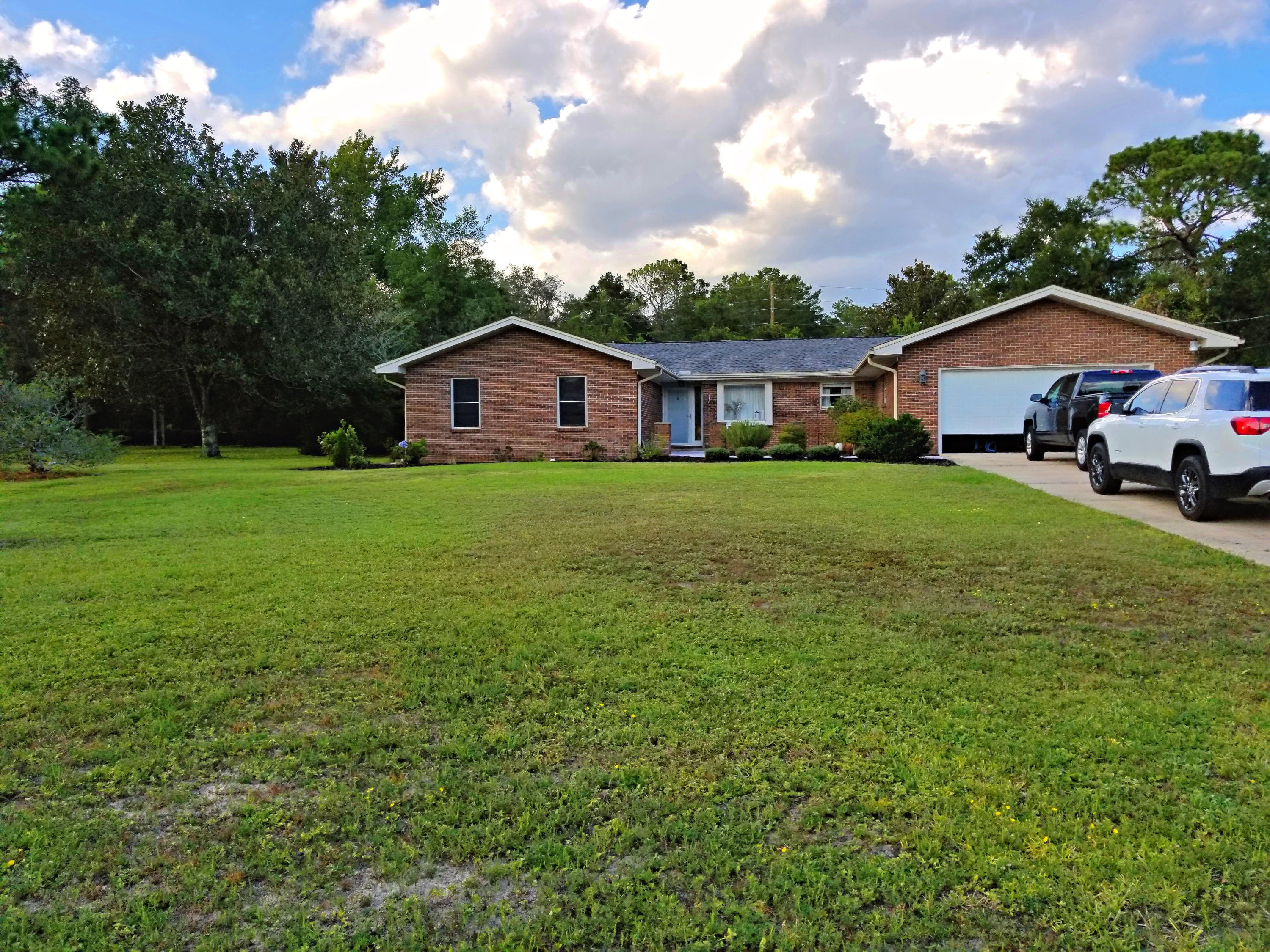 LAKE LORRAINE ESTATES 1 - Residential