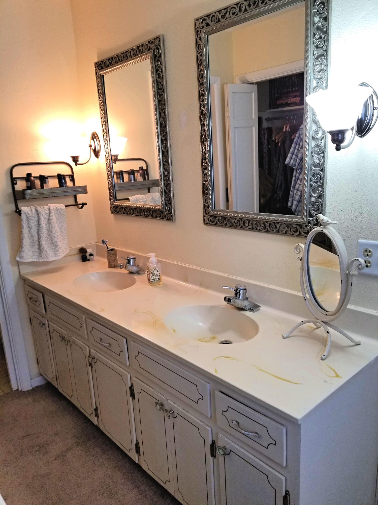 LAKE LORRAINE ESTATES 1 - Residential