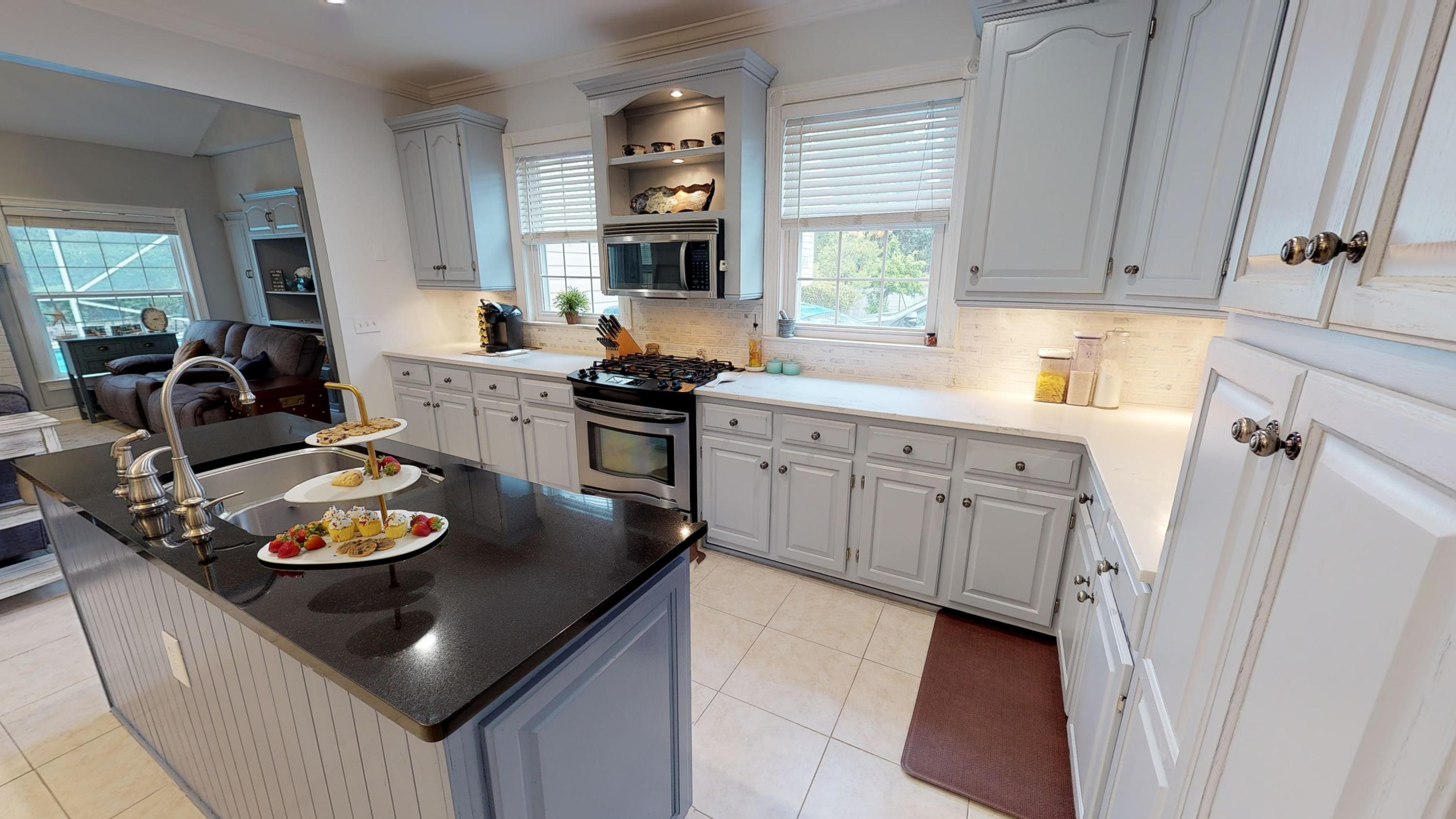 VILLAGE OF BOLTON AT BLUEWATER BAY - Residential