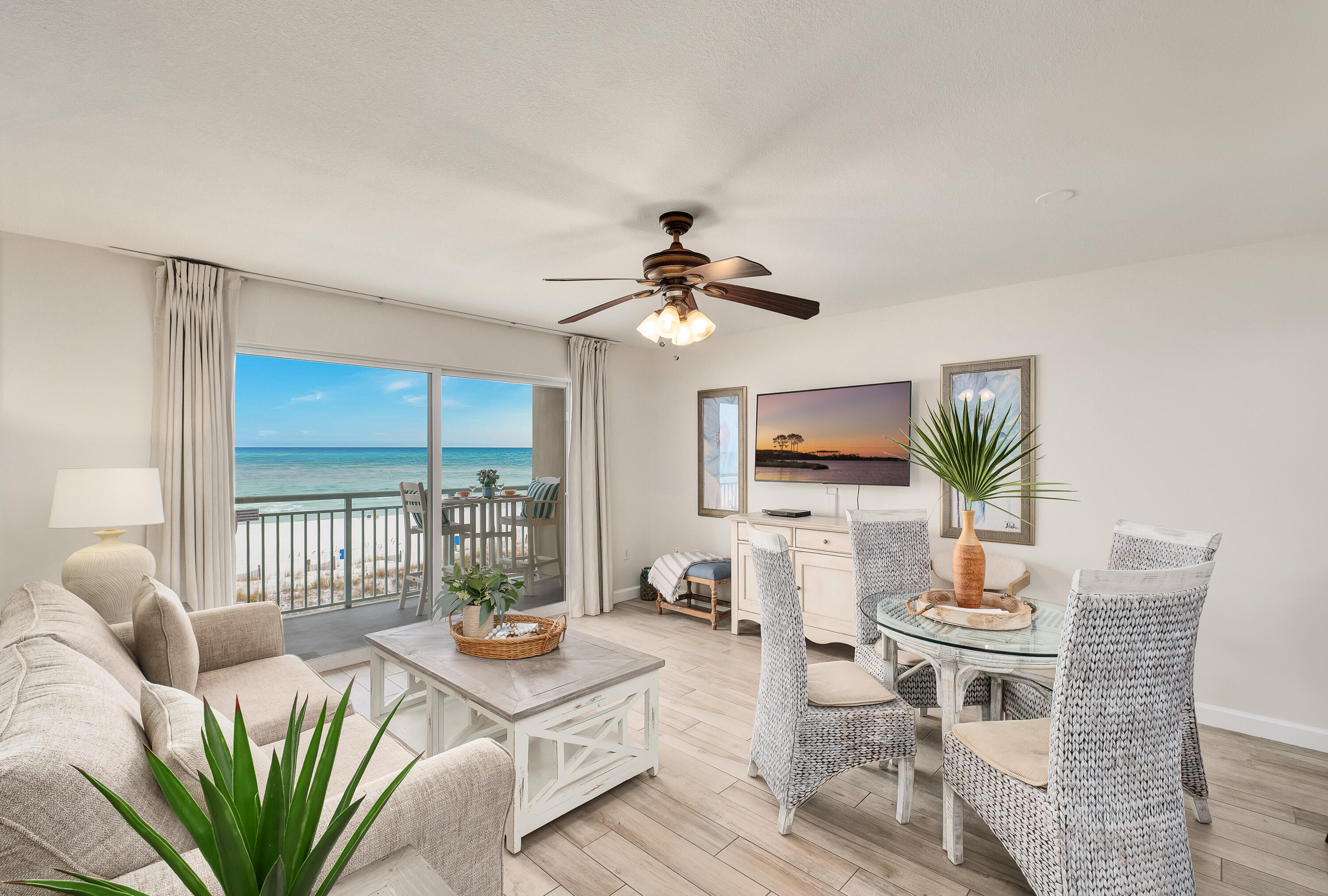 PELICAN ISLE - Residential